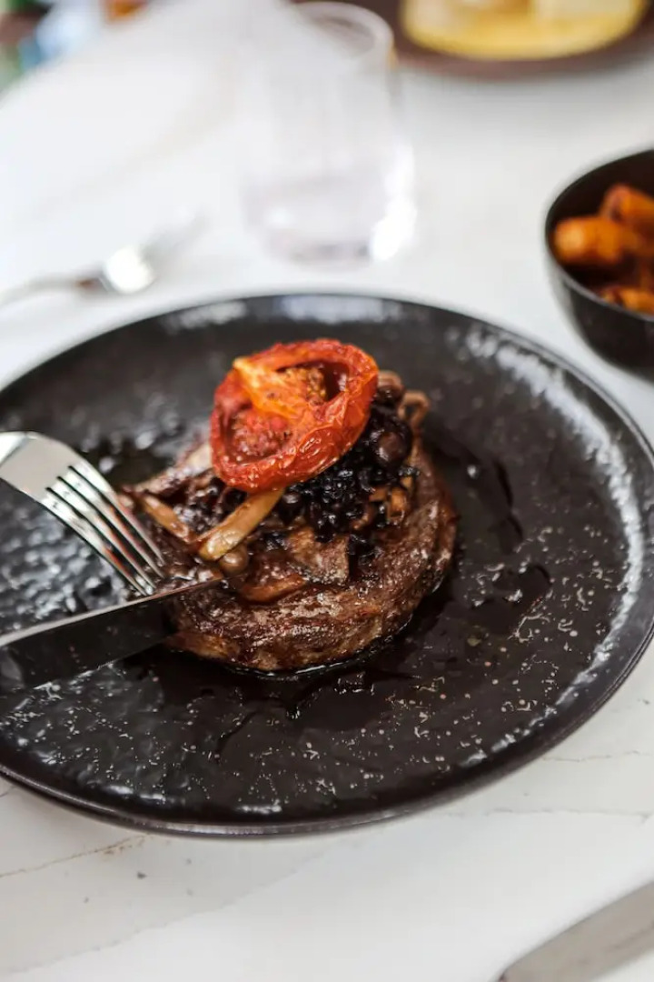 Dewars Restaurant & Rooms