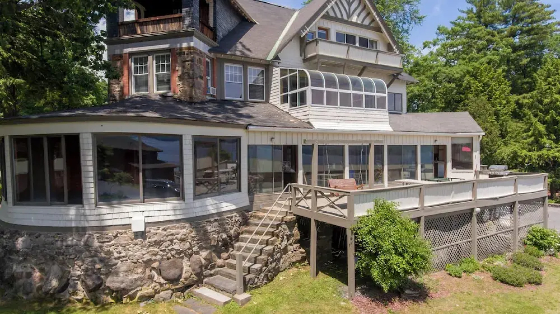 Depe Dene Lakeside Resort