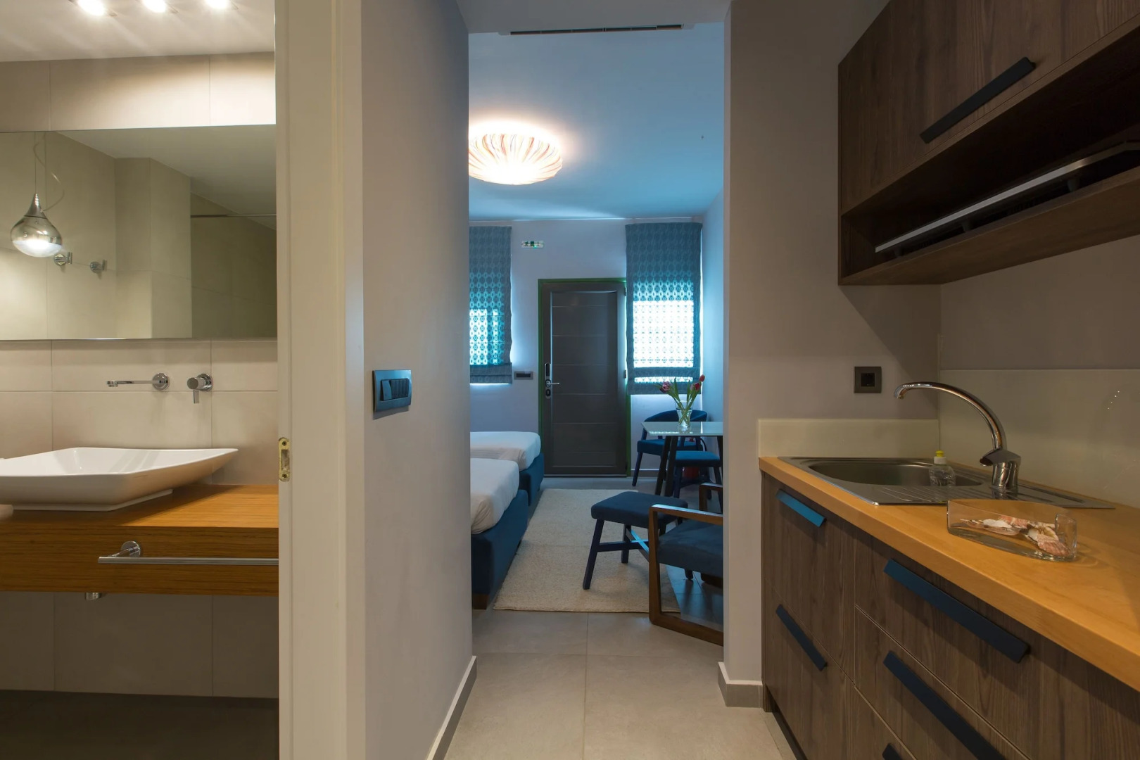 Anthemion Suites & Villas