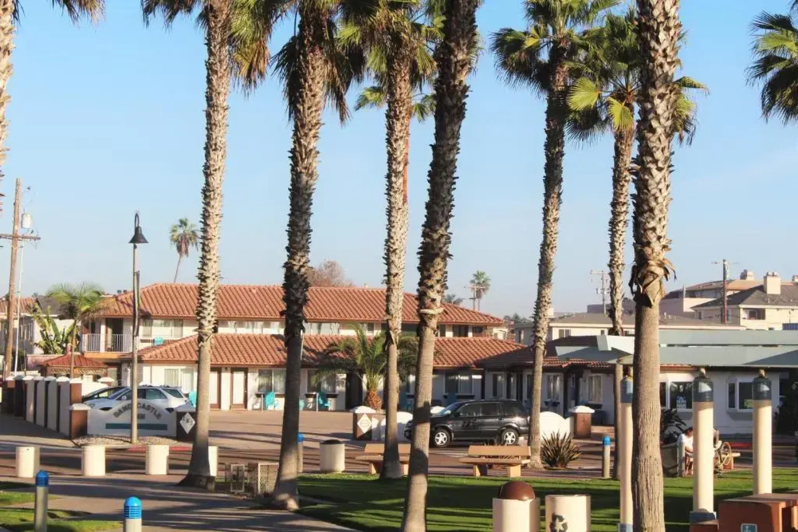 The Sand Castle Inn And Suites
