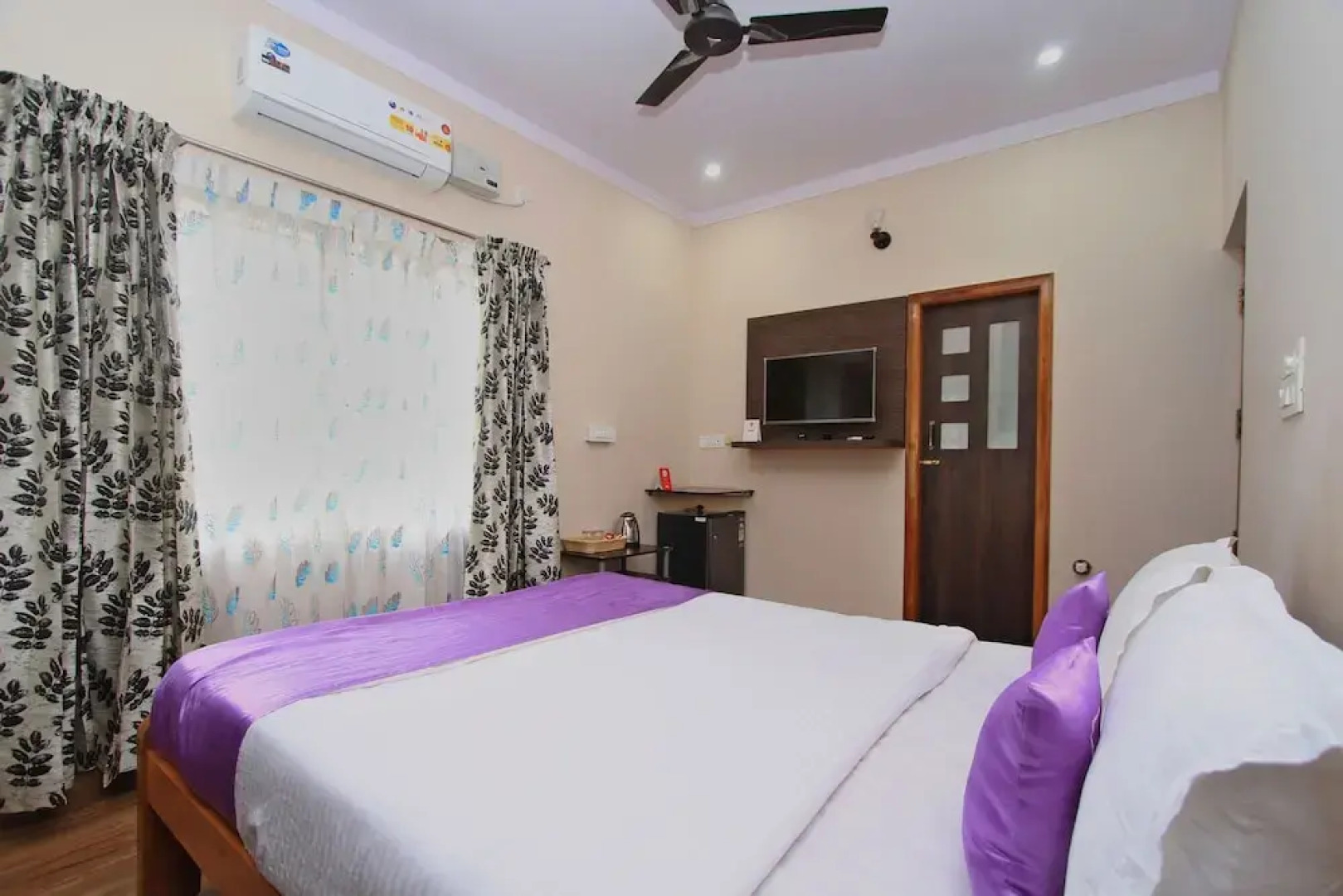 Serviced Apartments