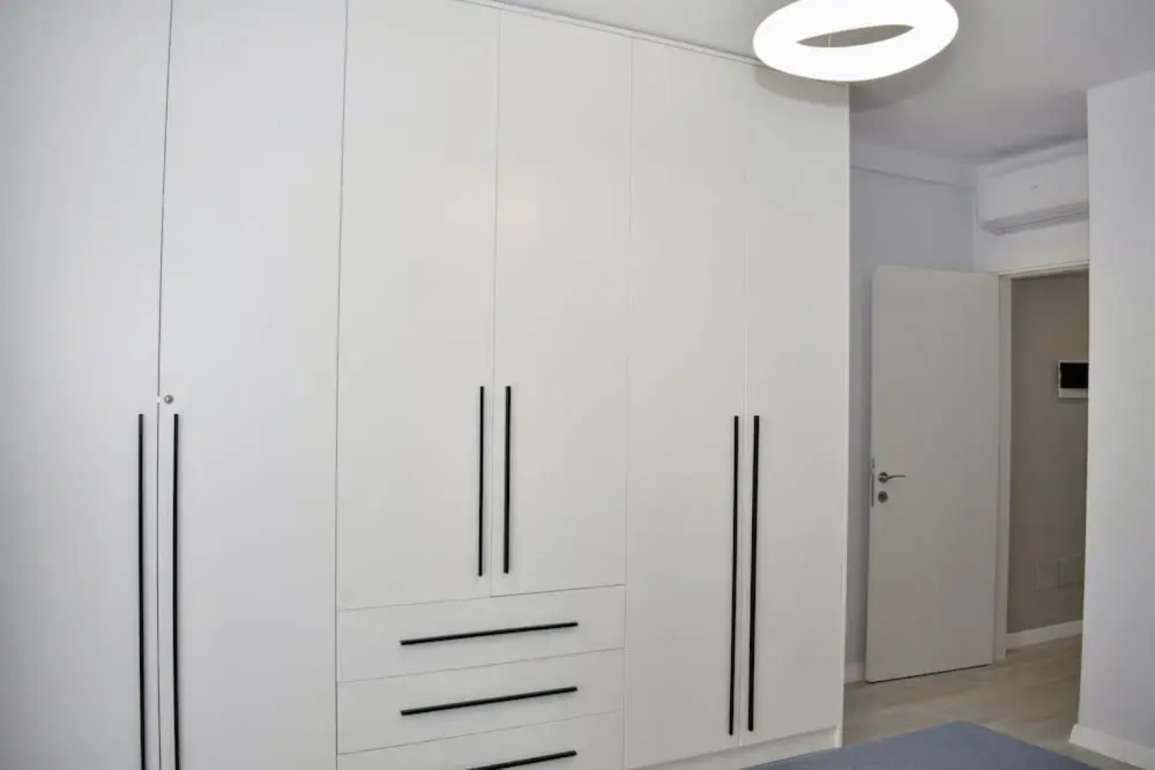 White Moon Apartment 301