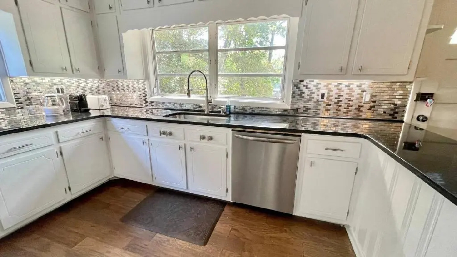 The Red Cottage-fantastic View-firepit-free Kayaks