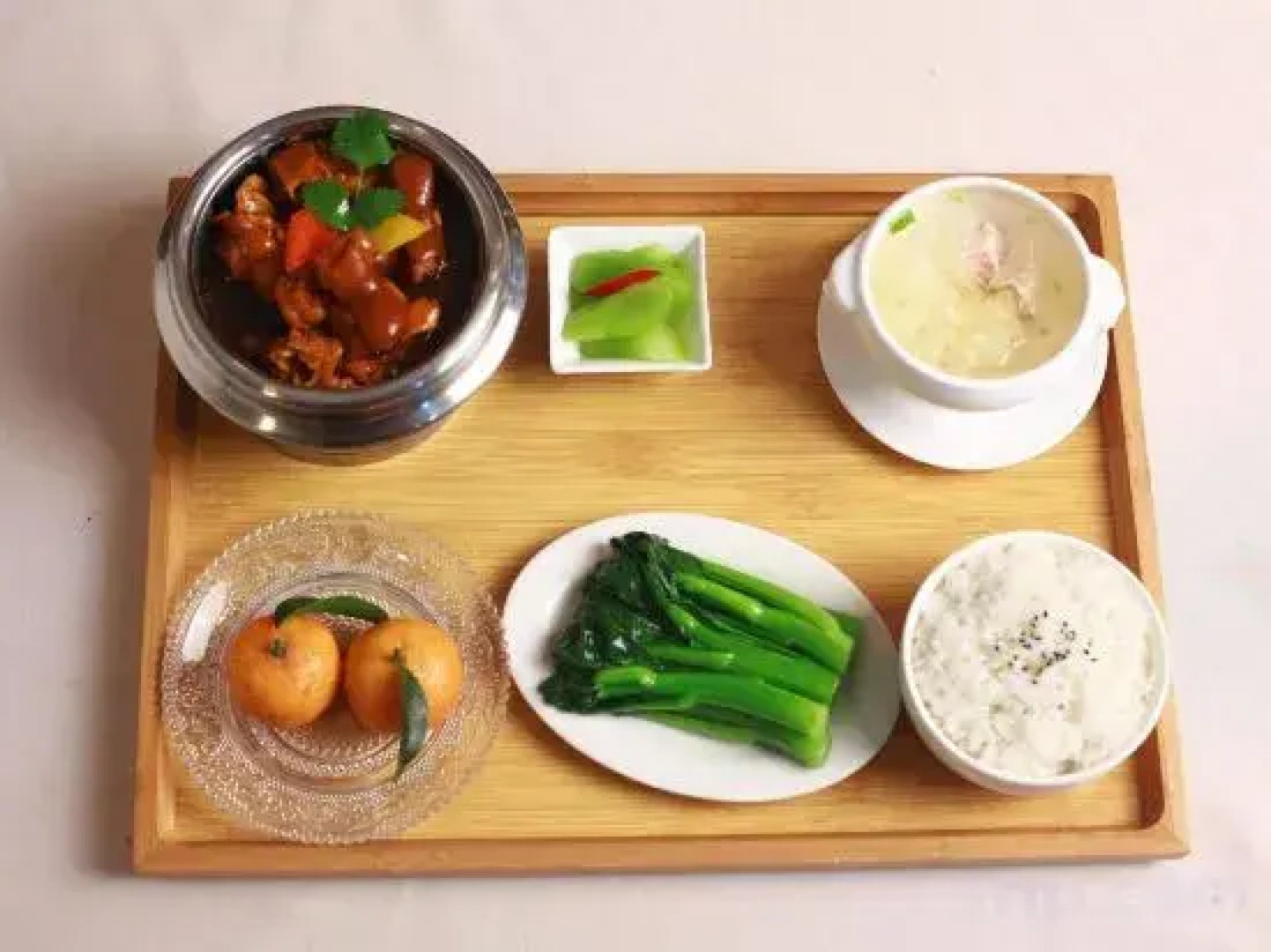 Jiujiang Coast Hotel (Happy City No.3 Middle School)