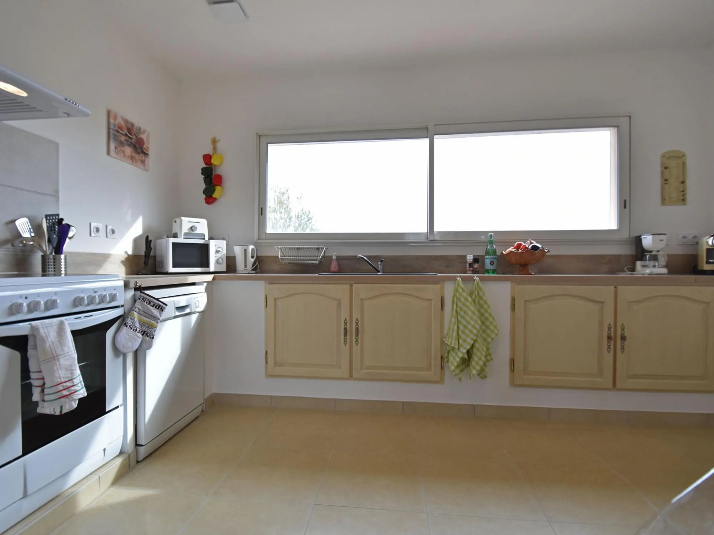 Charming villa in Montmeyan with garden and private pool