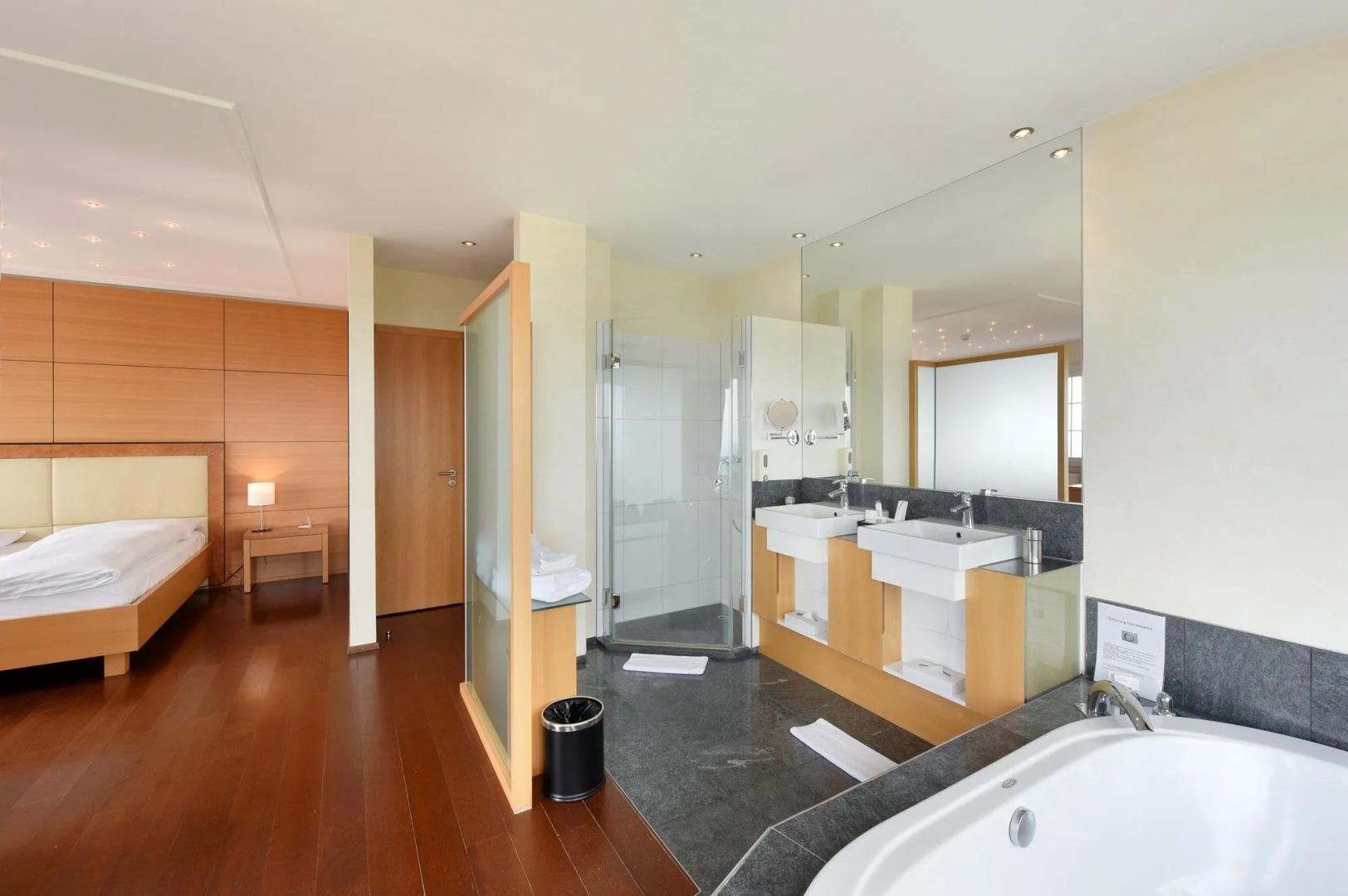 Hotel UTO KULM car-free hideaway in Zurich