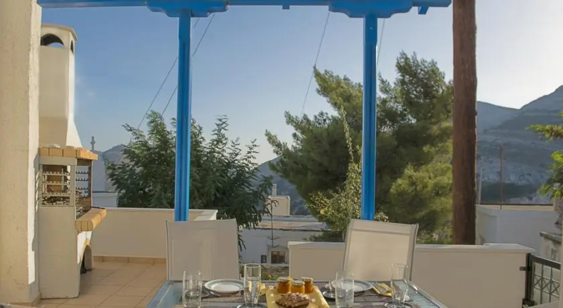 Nafsikas & Ntinos Home