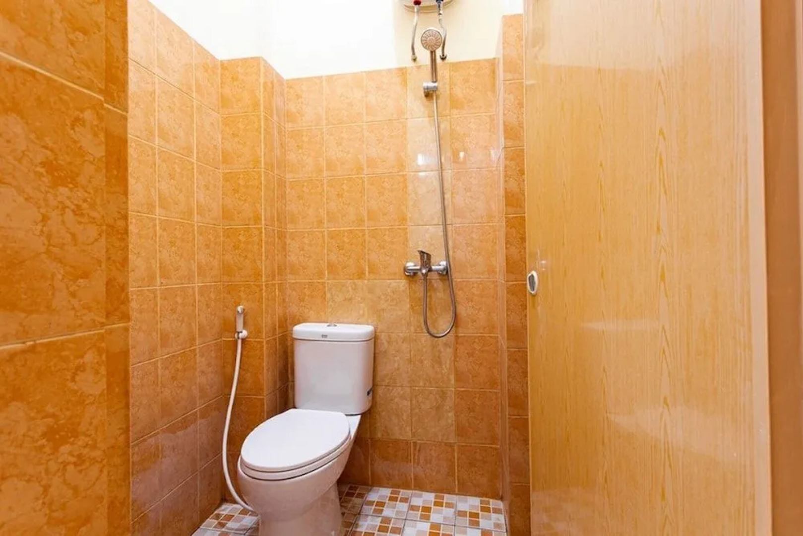 RedDoorz Syariah @ Jalan Letda Sujono Tembung