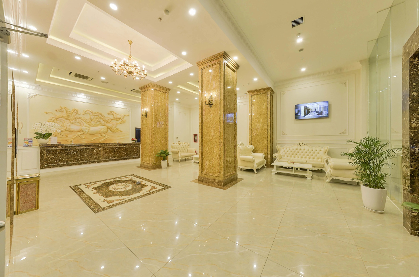 Imperial Nha Trang Hotel