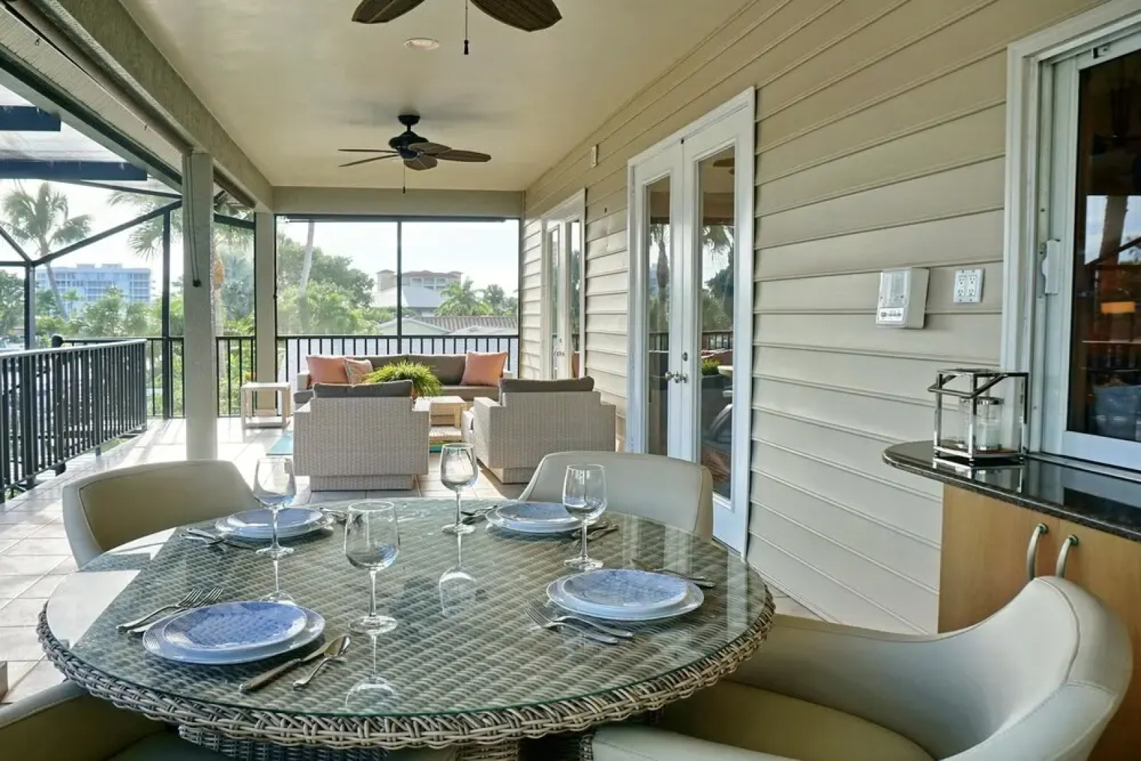 TW330 5 Bedroom Holiday Home by Marco Naples Vacation Homes