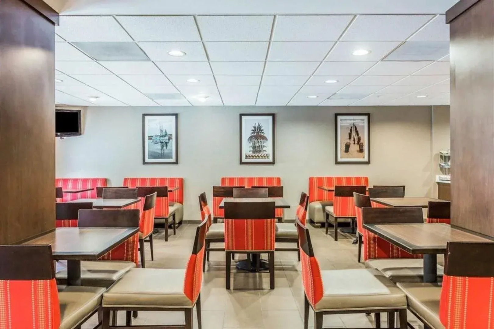 Comfort Suites at Isle Of Palms Connector