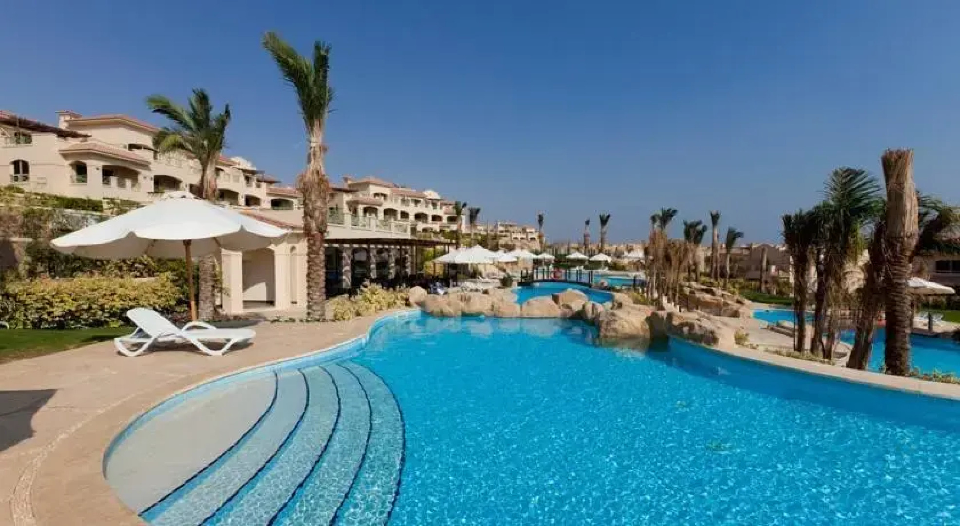 Three-Bedroom Chalet at La Vista 5