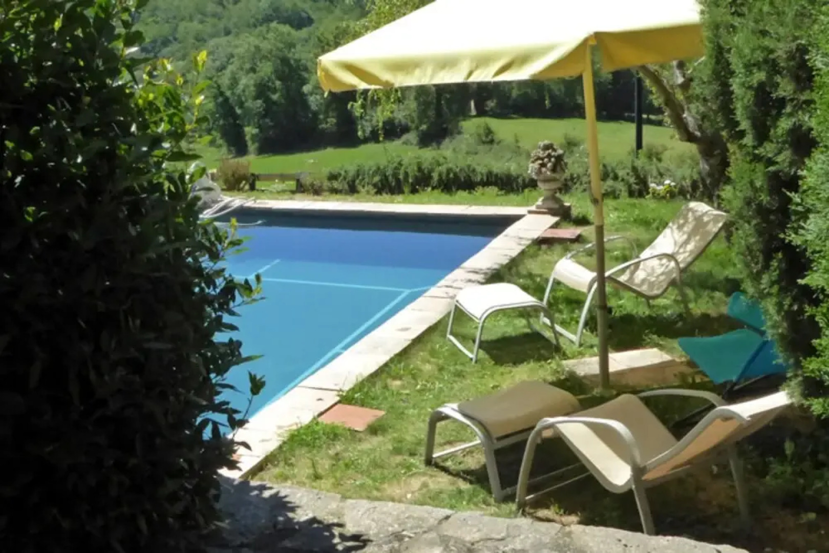 Chambres dHôtes Au Château