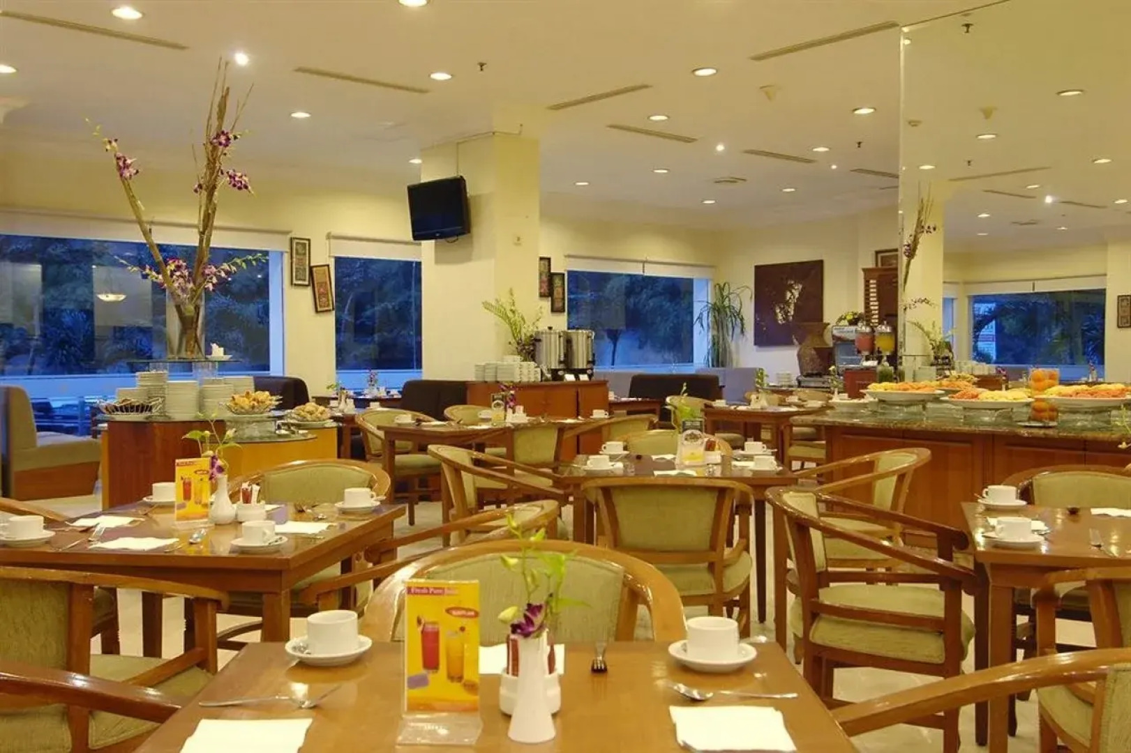 Singgasana Hotel Makassar