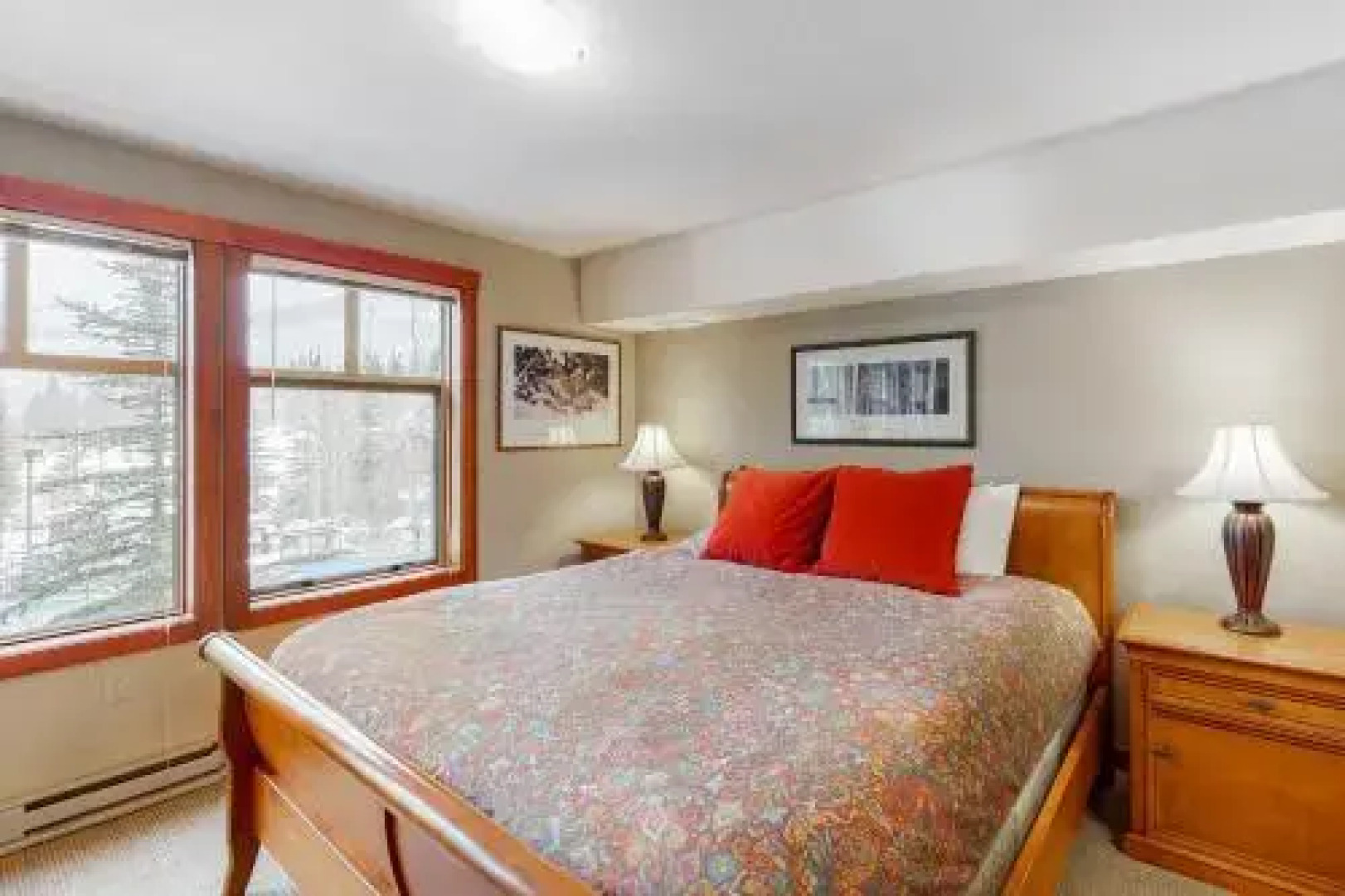 Eagle Springs East 201: Horsetail Suite