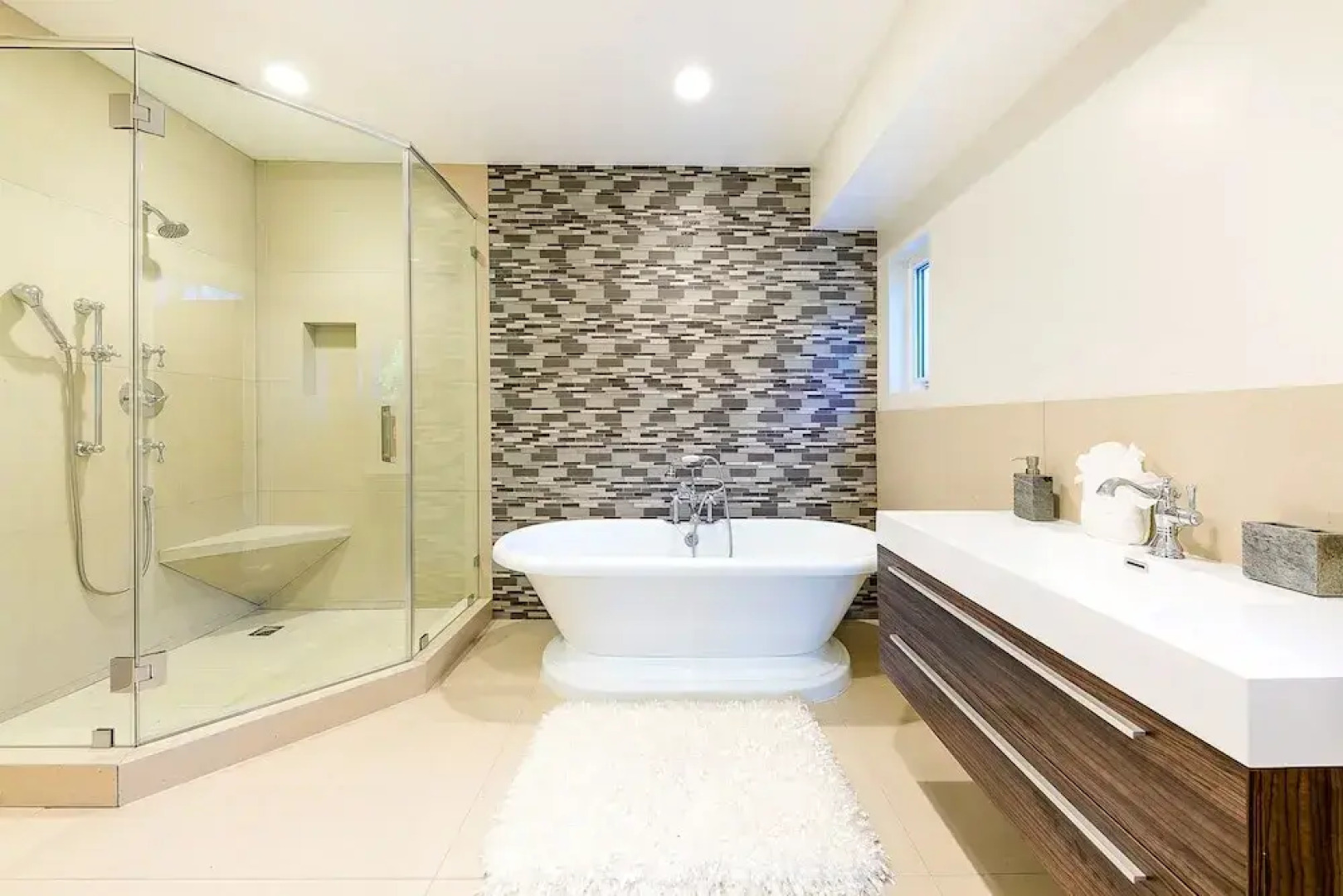 Beverly Hills Luxury Modern Palace