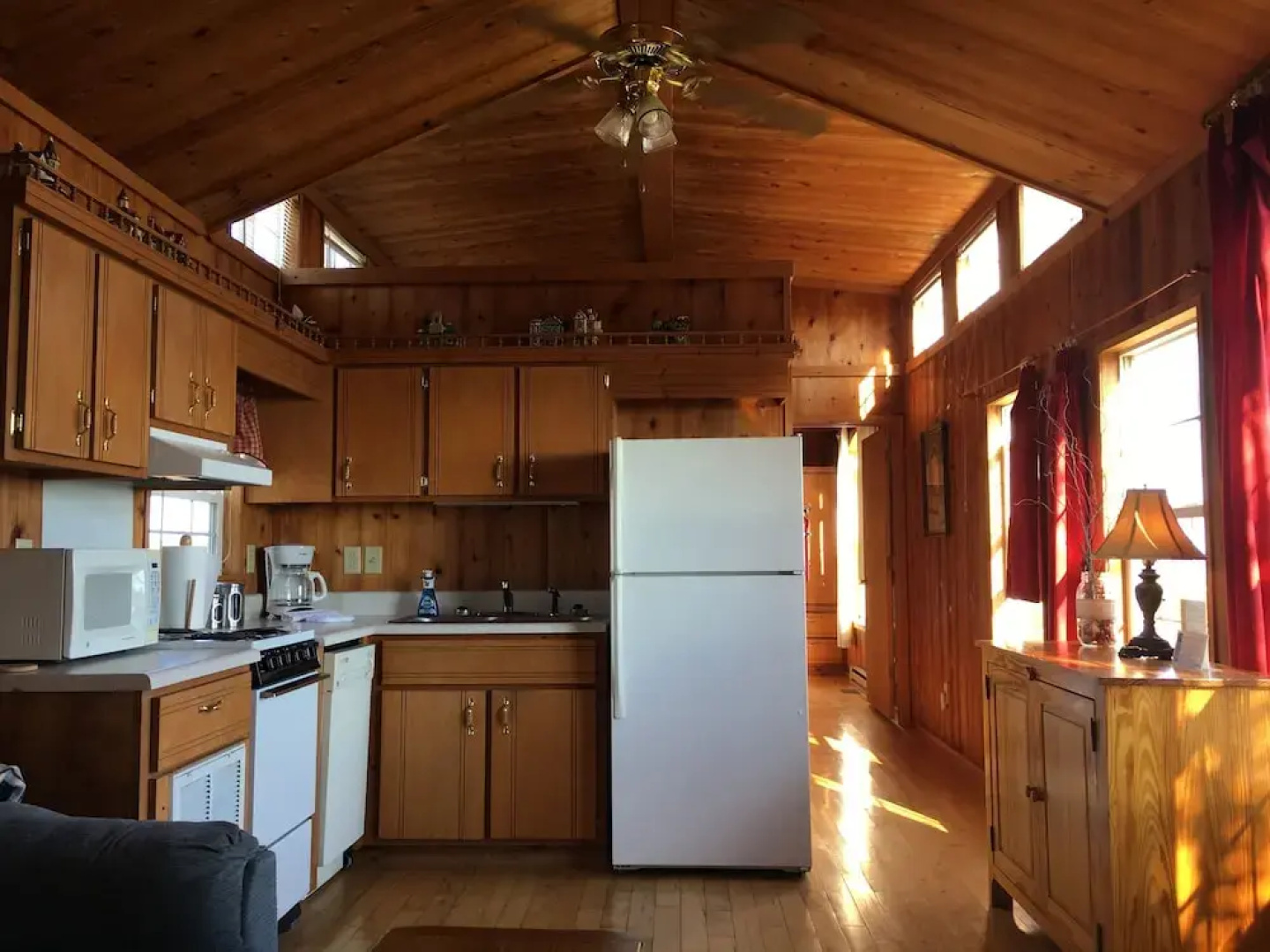 Black Walnut Point Inn