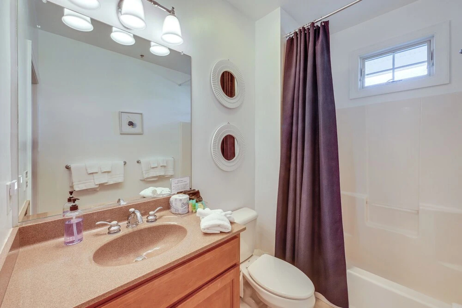 3 Mi to Beach: Ocean View Getaway w/ Pool Access