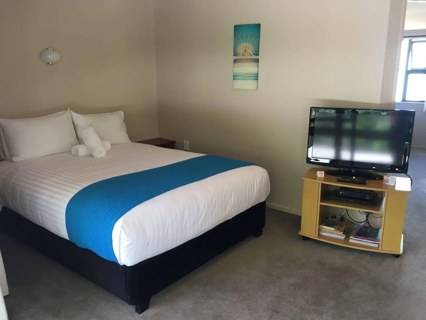 Kingston TOP 10 Holiday Park