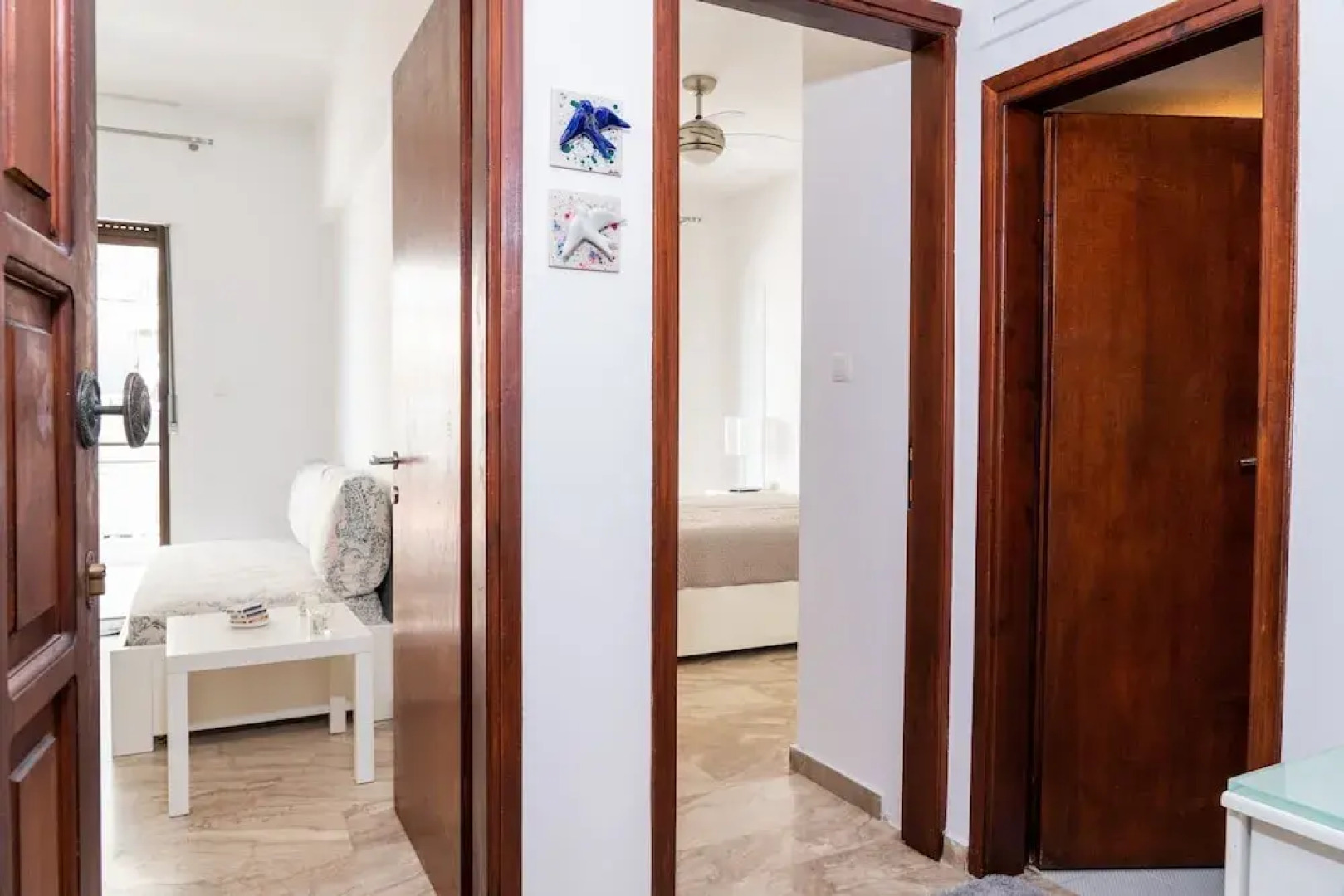 Zennova Aelia Apartments 6