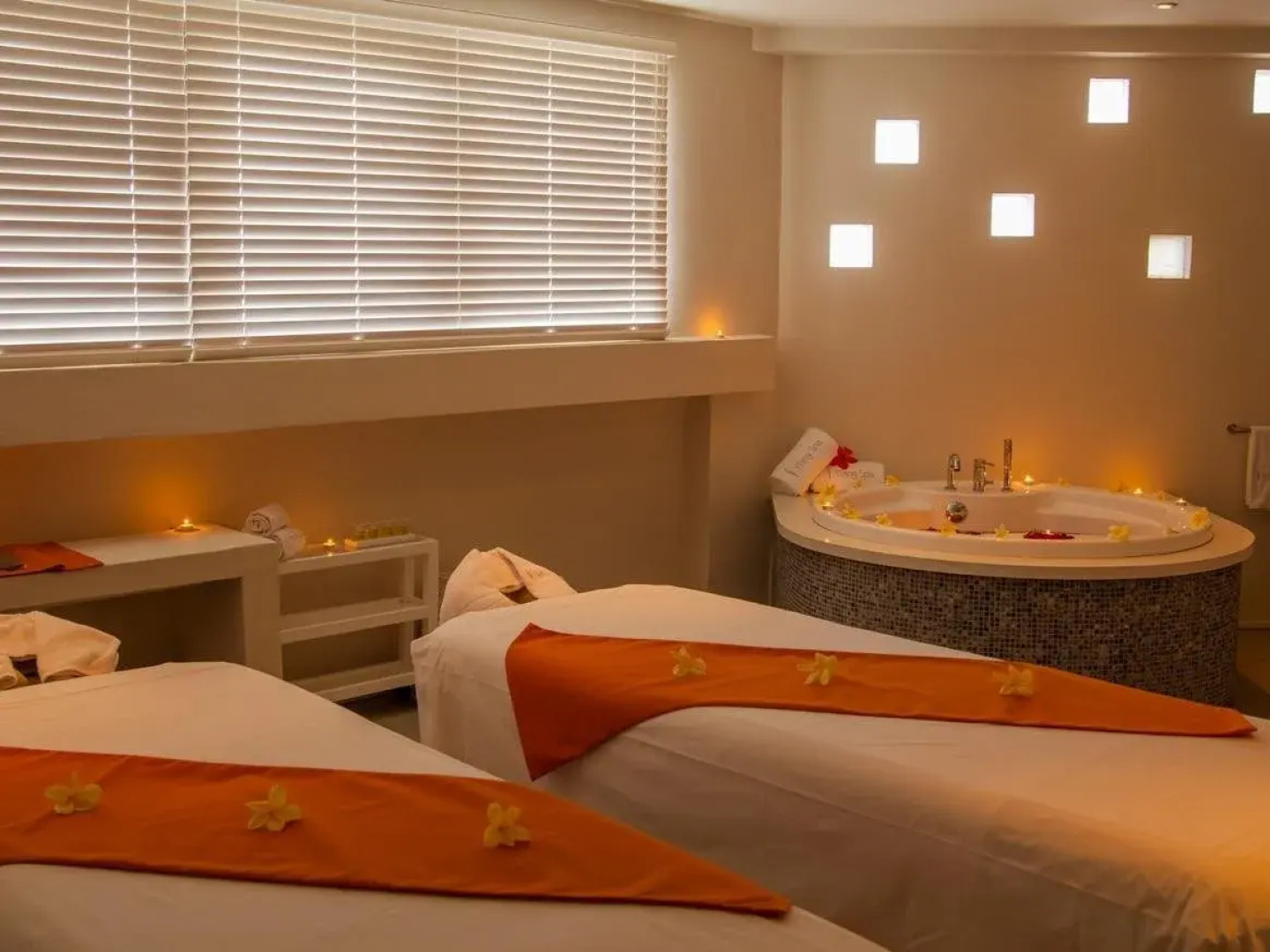 Solana Beach - Adults Only