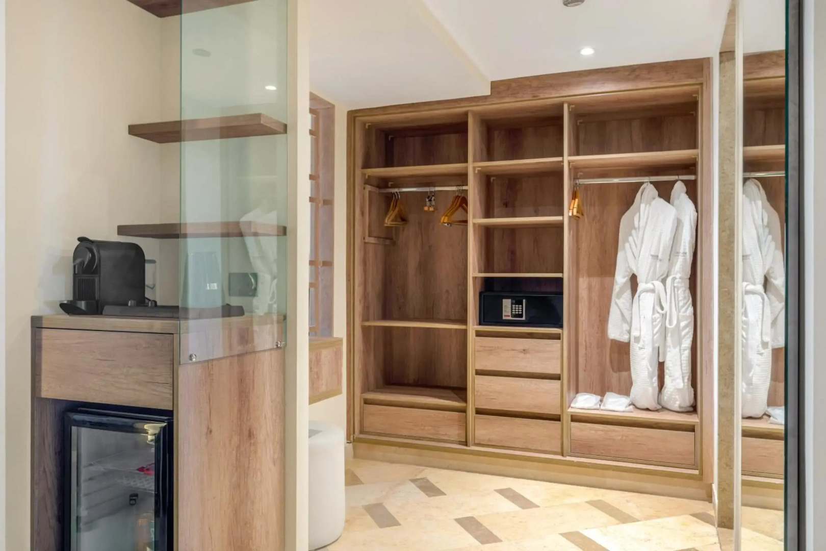 Steigenberger Al Dau Beach	