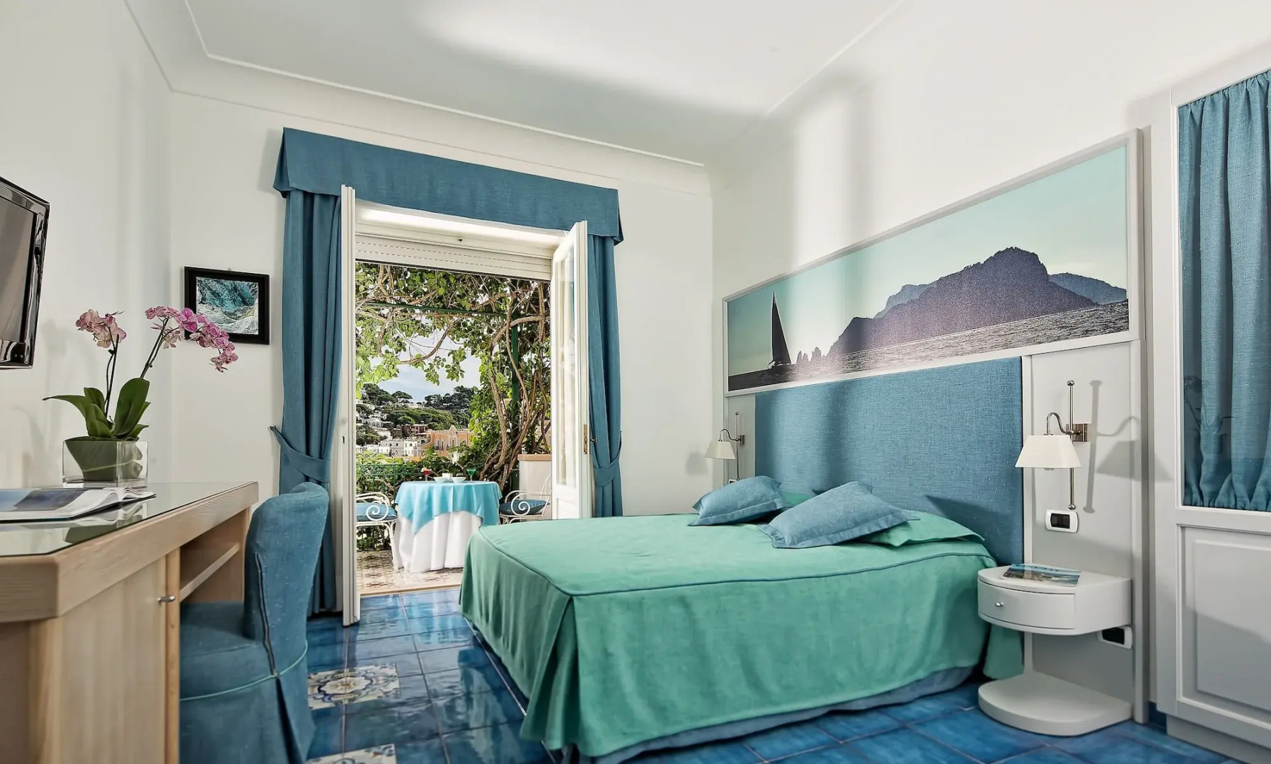 Отель Gatto Bianco Hotel & SPA