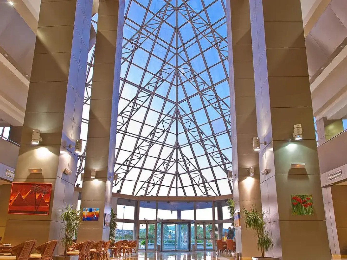 RH Ifach Family Hotel