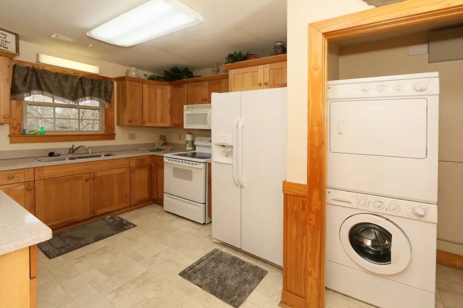 Ivy Falls 9 - Five Bedroom Chalet