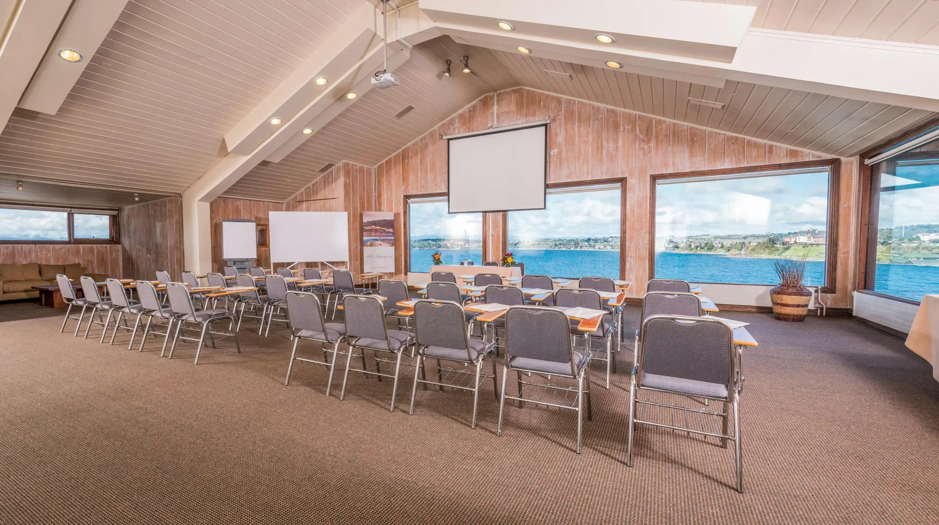 Hotel Cabaña del Lago Puerto Varas