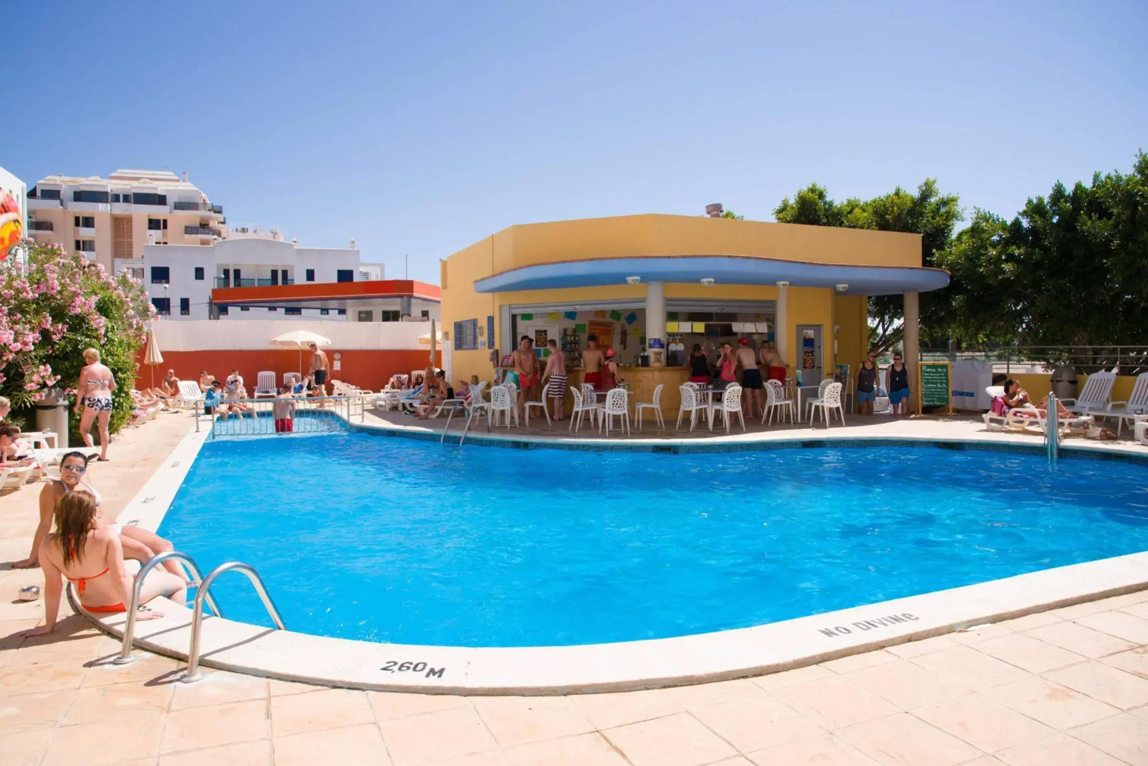 Poniente Playa Aparthotel