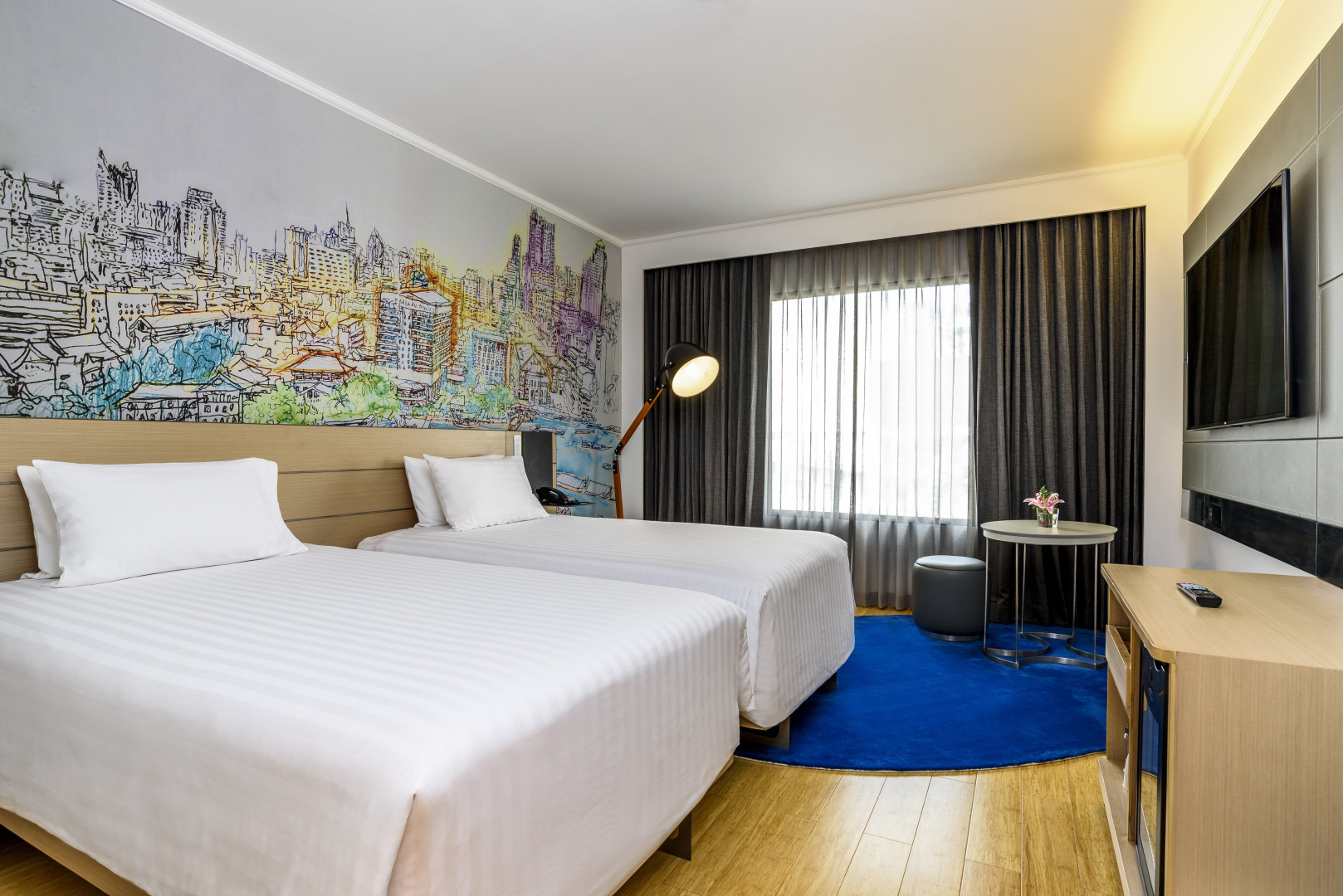 Отель Novotel Bangkok On Siam Square