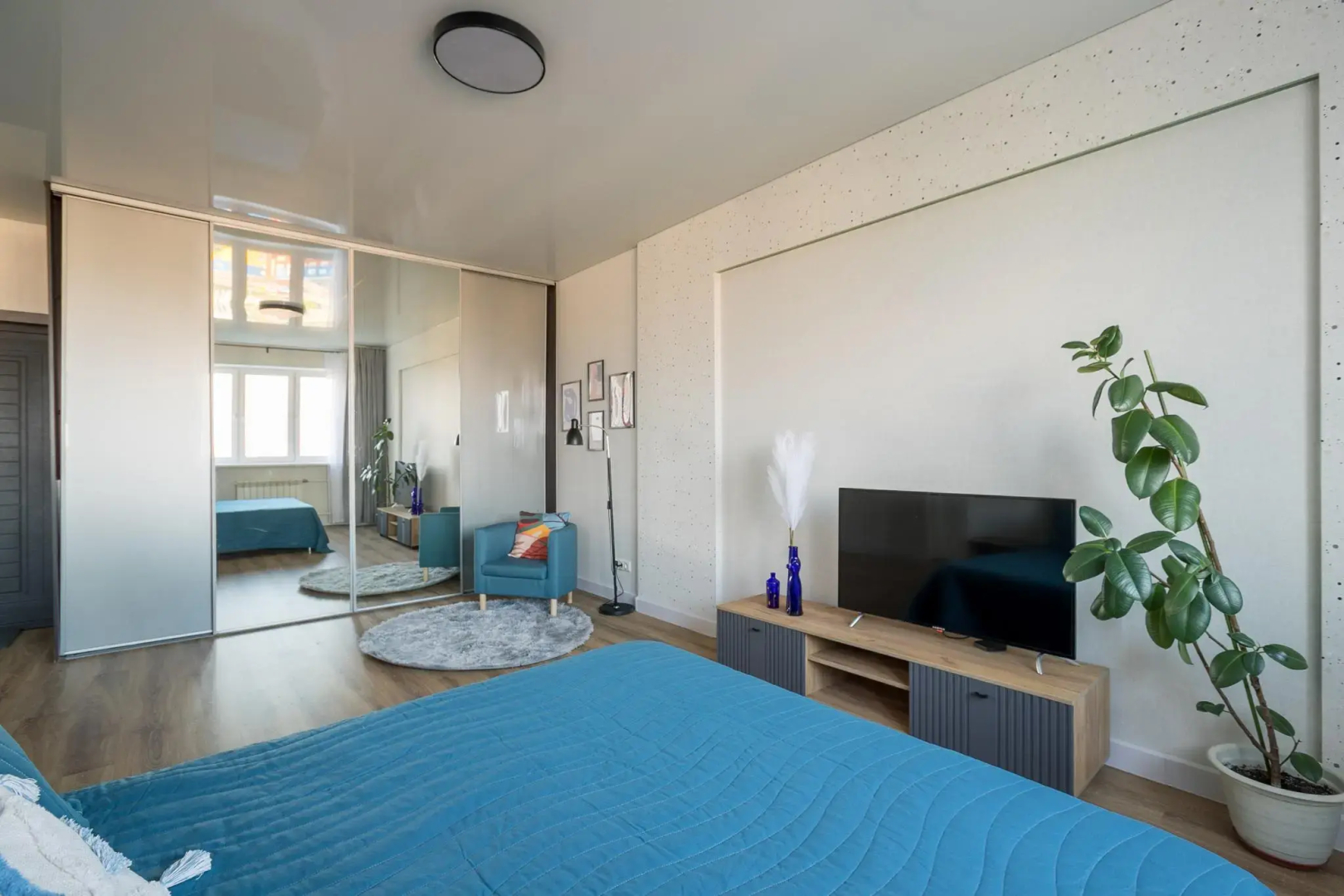 Fon Haus (Фон Хаус) на улице Рощинская