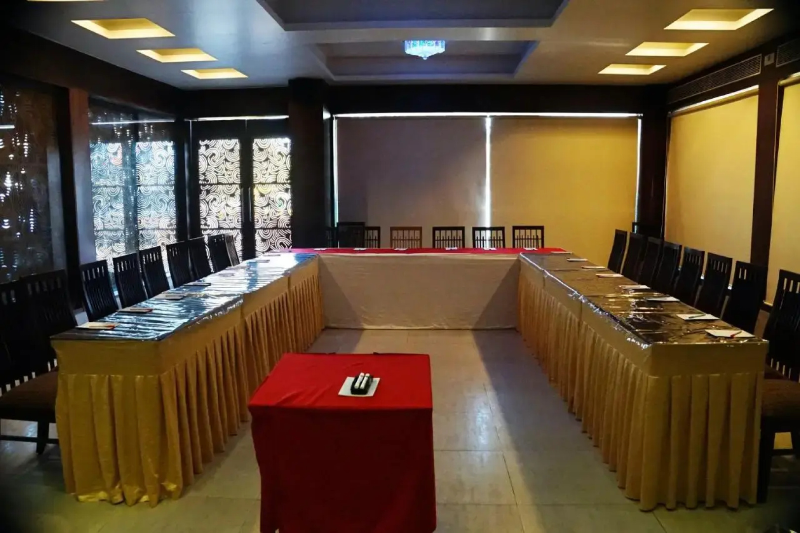 Silver Cloud Hotel & Banquets Ahmedabad