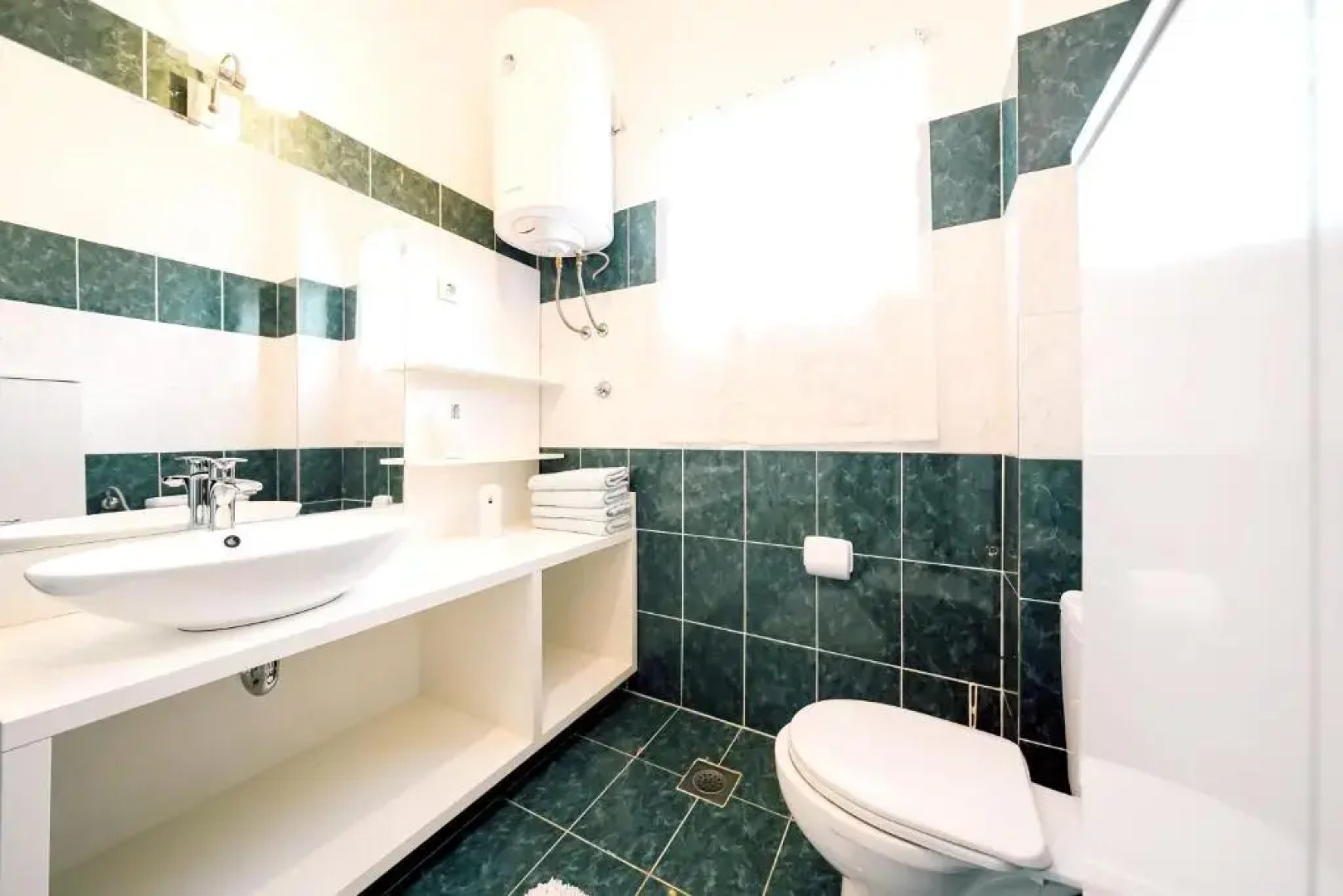 Apartment With 3 Bedrooms in Ljubac, With Wonderful sea View, Pool Acc