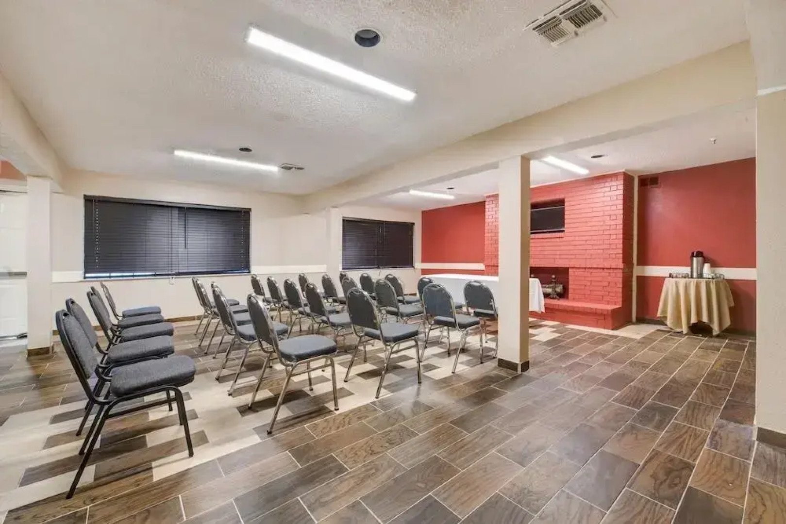 Executive Inn and Suites College Station