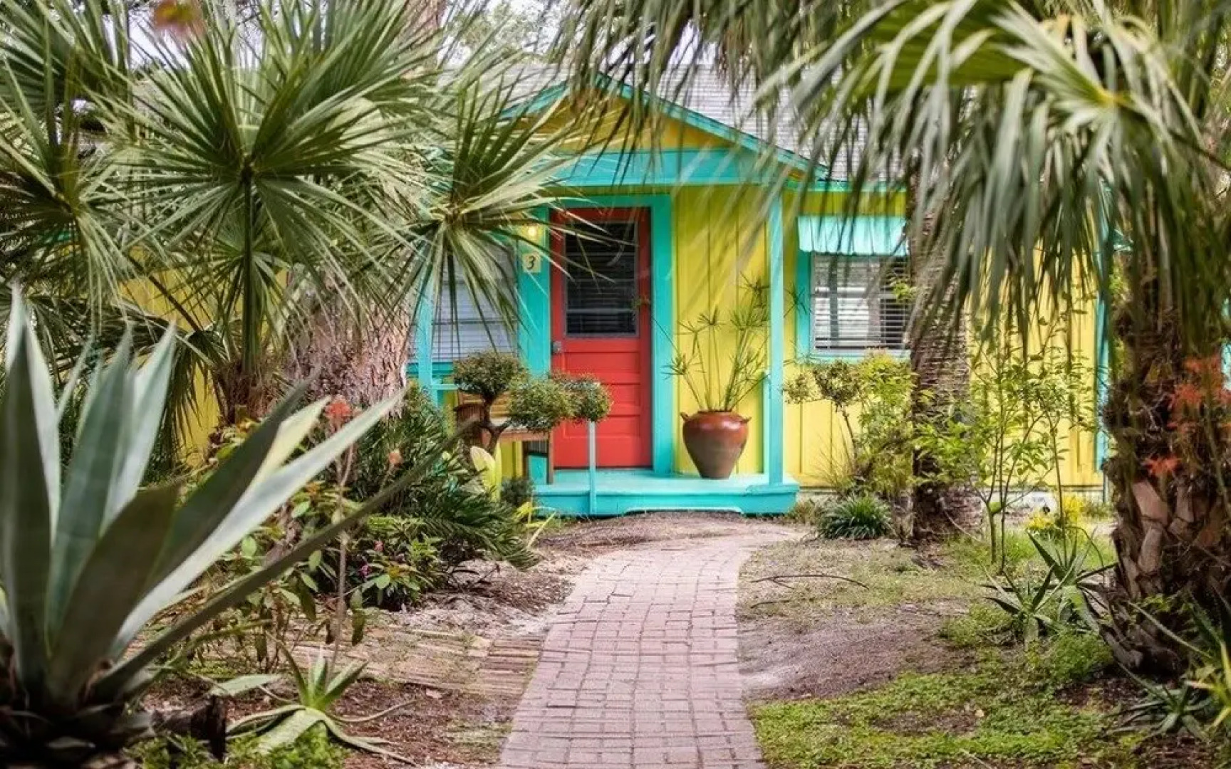 Firefly Resort Cottages