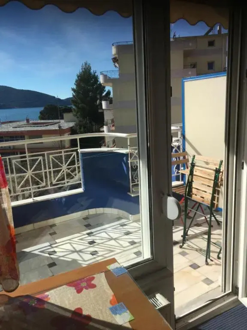 Marias rooms chantzara spyropoulos family apart 50 sqm 2studios sea view far 50 m harbour , heart city, flats to let