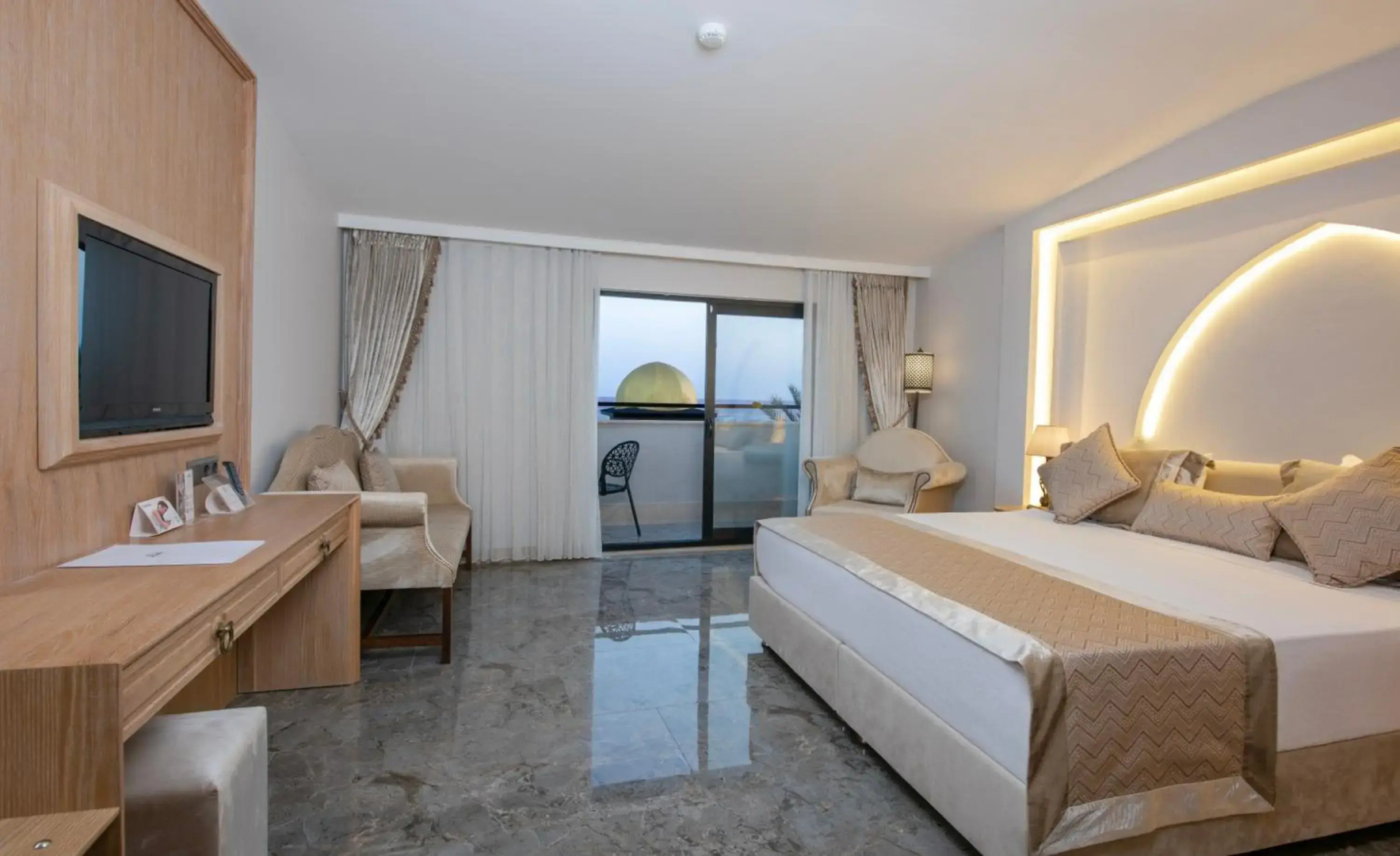 Alaaddin Beach Hotel - Adults Only