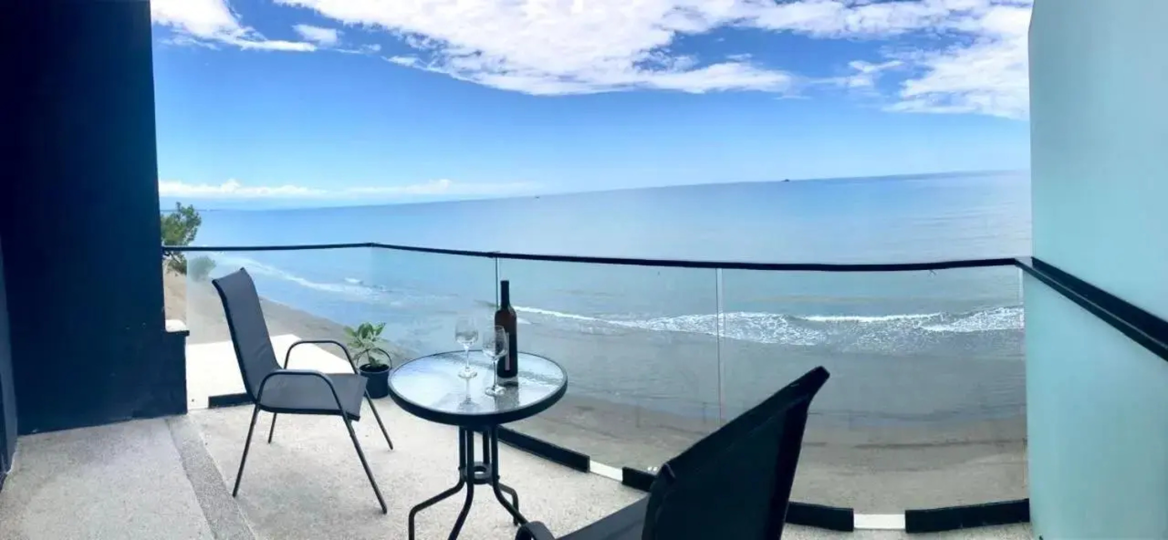 Yellow House in Grigoleti