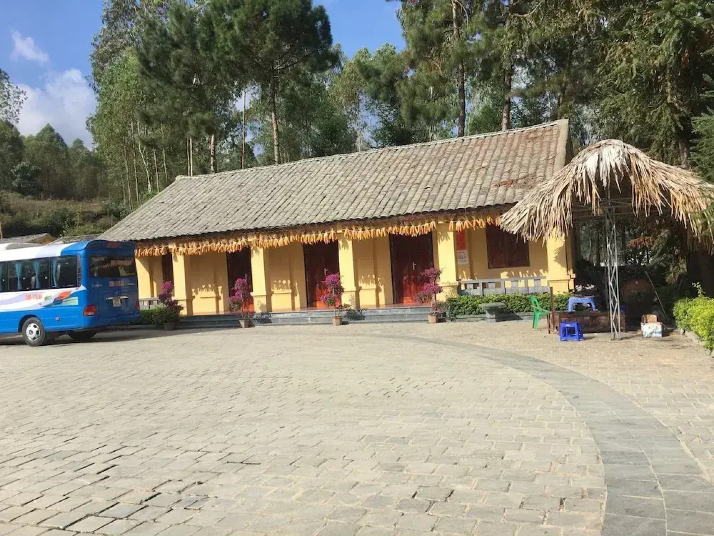 ZO Dong Van Hostel Backpackers