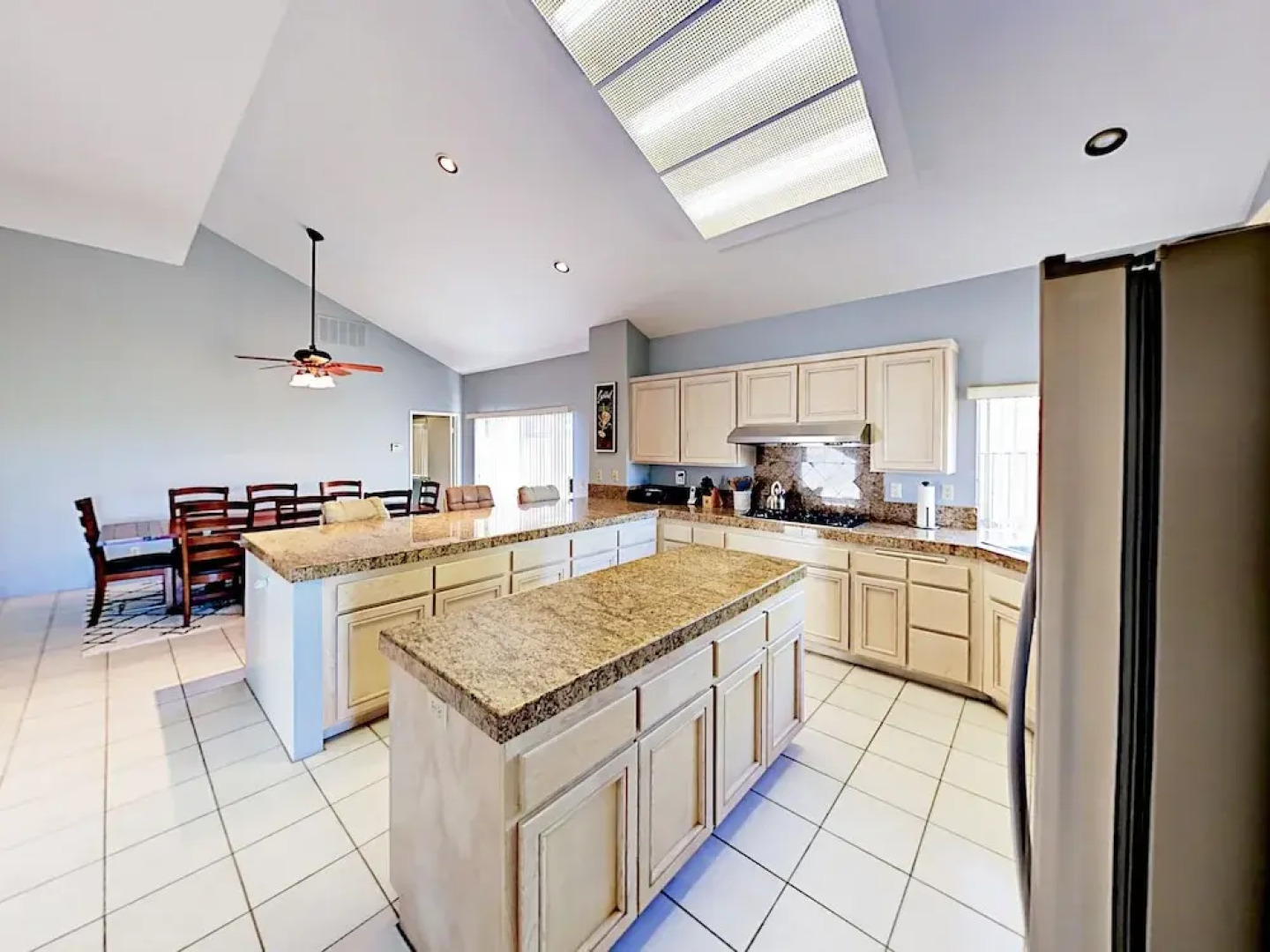 56120 Riviera House 4 Bedrooms 4.5 Bathrooms Home