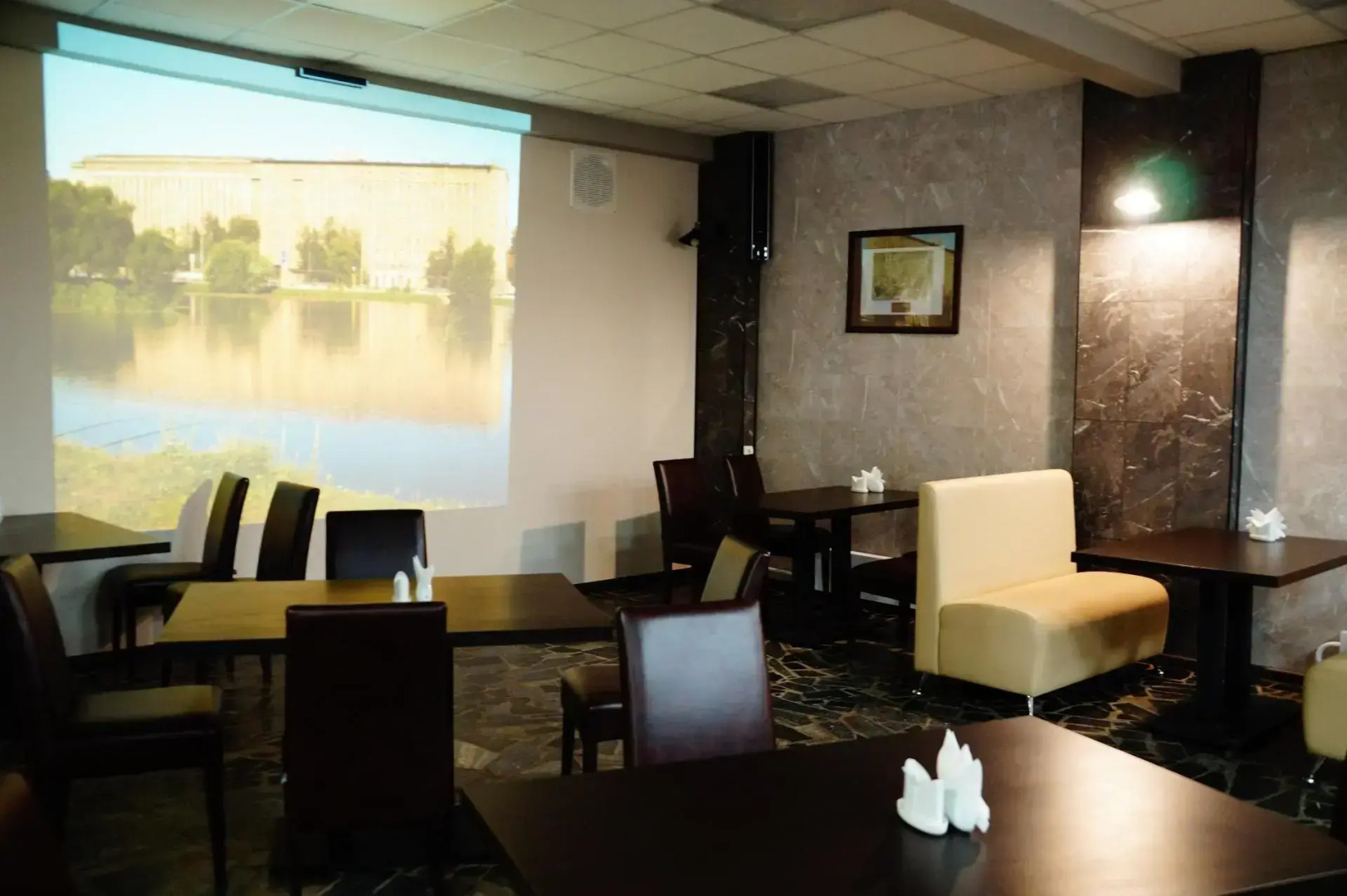 Отель «Лефортовский мост»