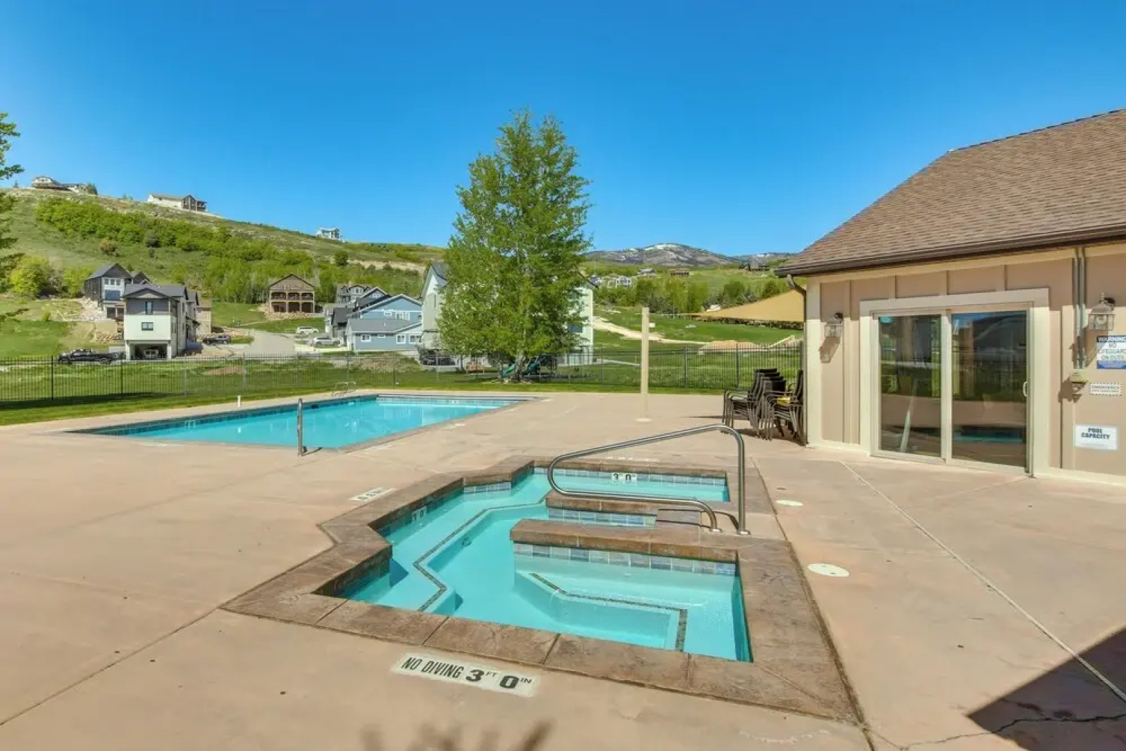 Luxe Retreat w/ Theater Room: Walk to Bear Lake!
