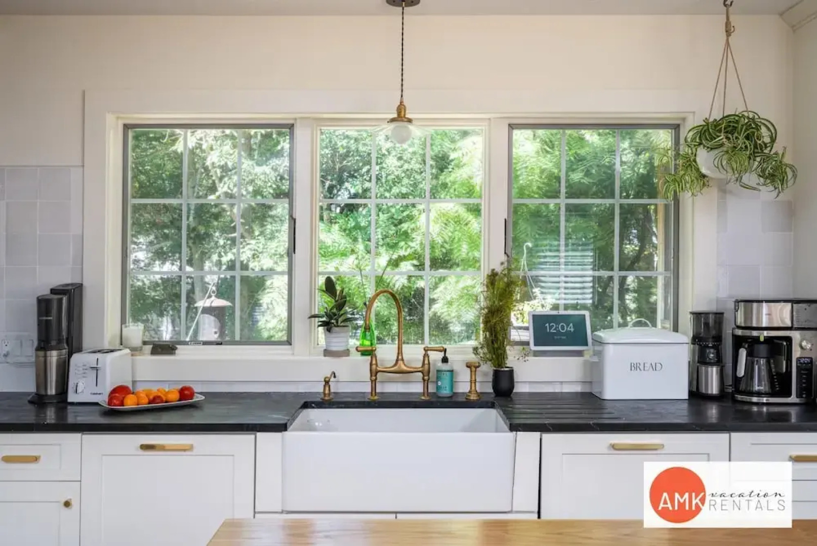 Beautiful Custom Lake House