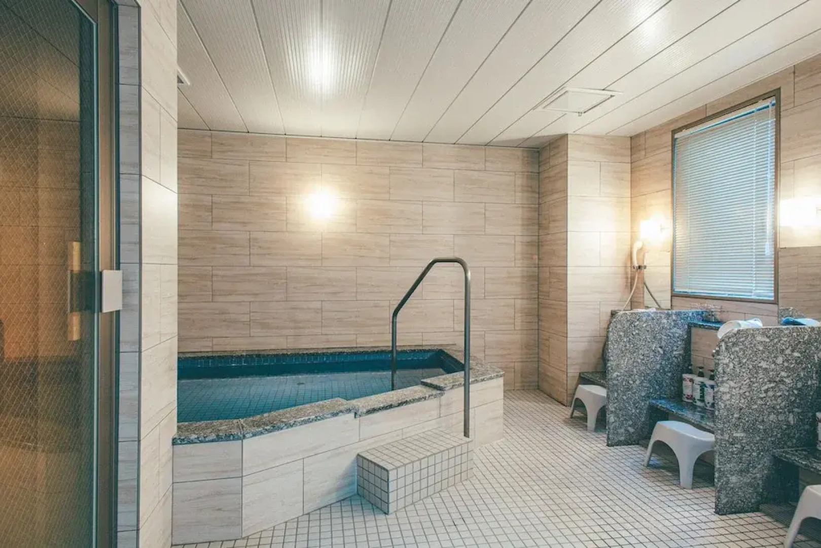 Kuretake Inn Premium Ogakiekimae