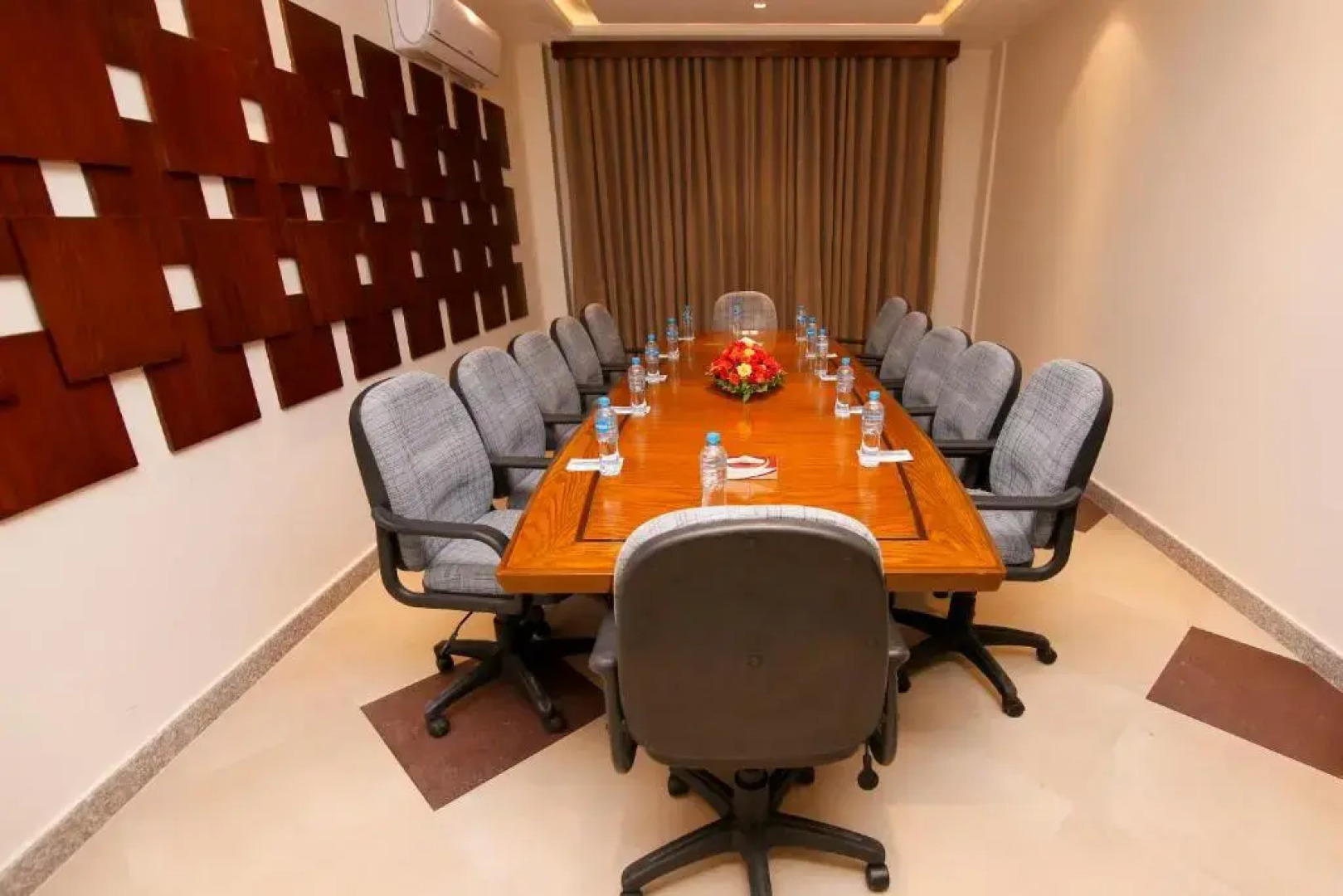 Hotel One Rahim Yar Khan