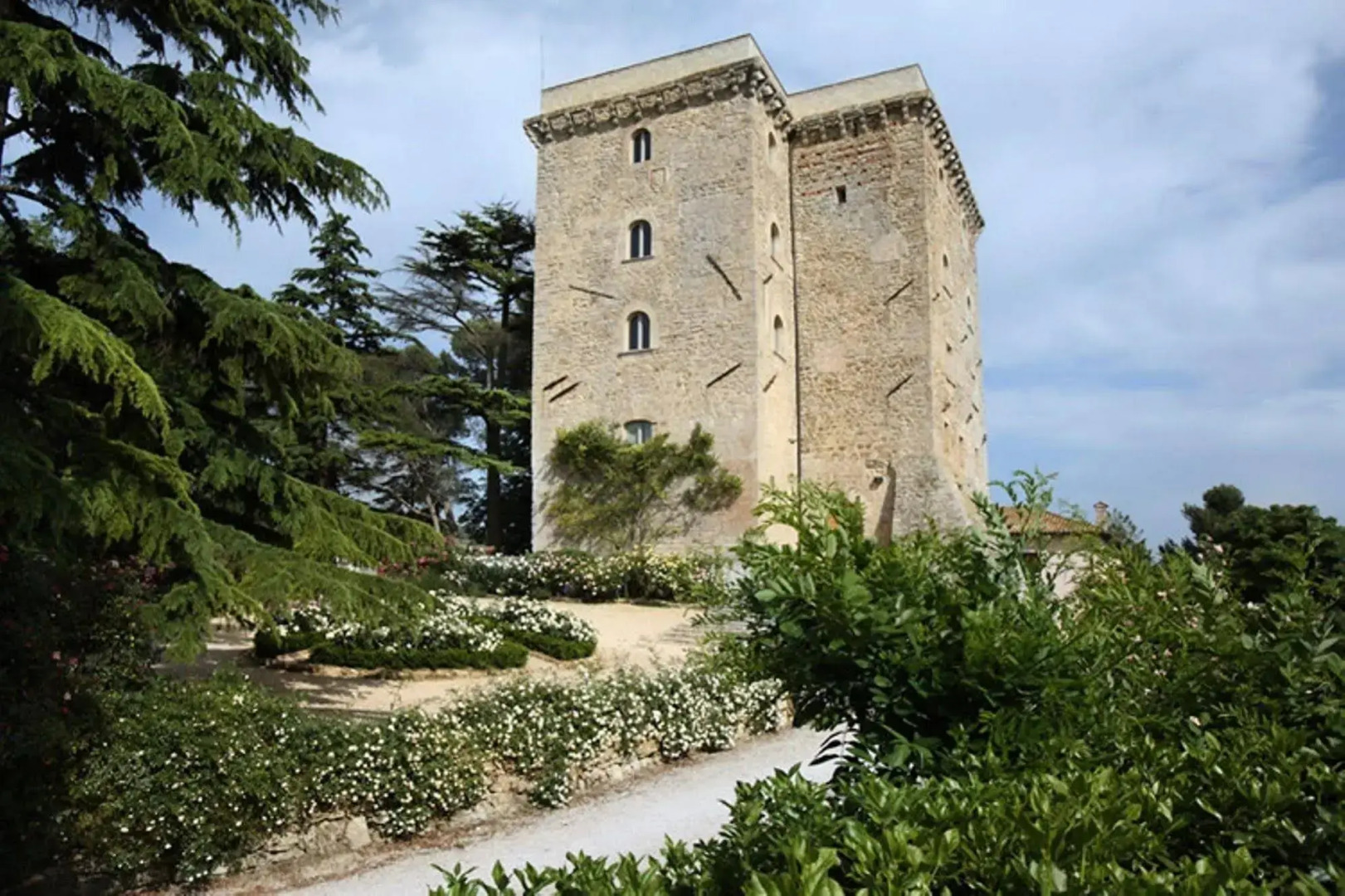 Torre Almonte