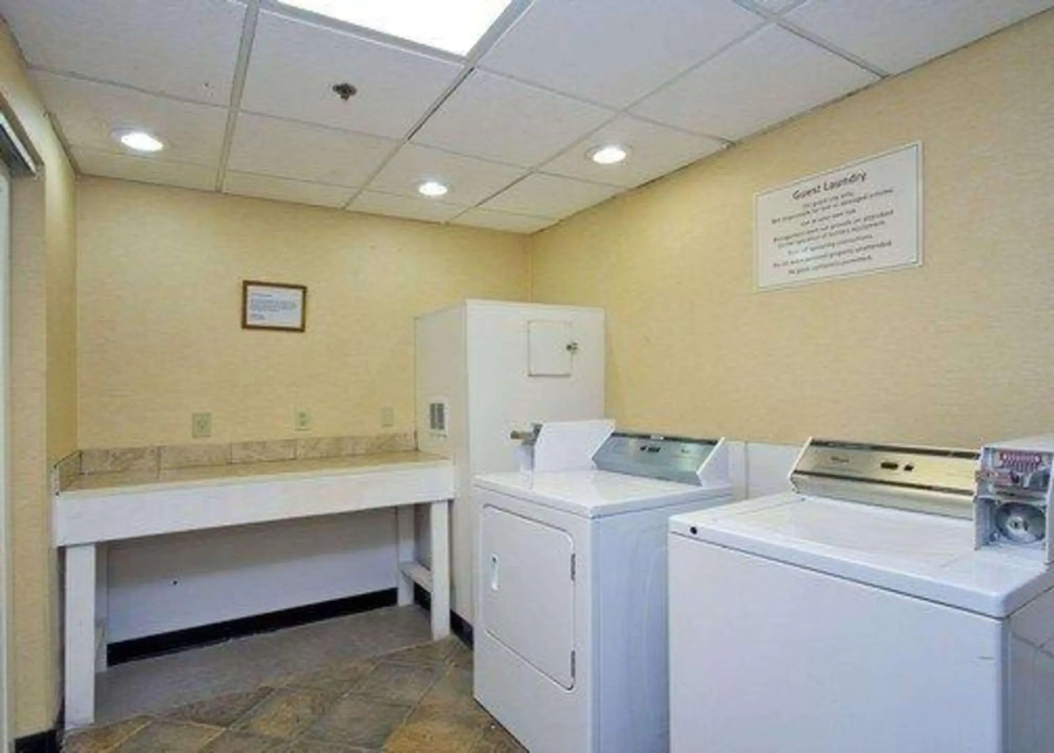 Quality Inn & Suites Fayetteville