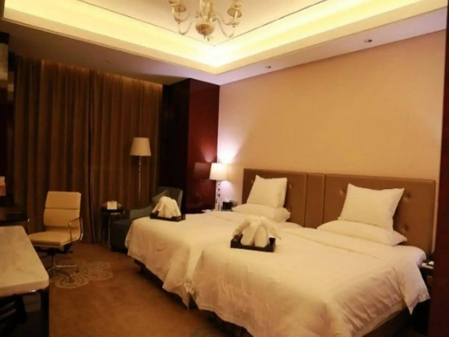 Dongwu New Century Grand Hotel Huzhou